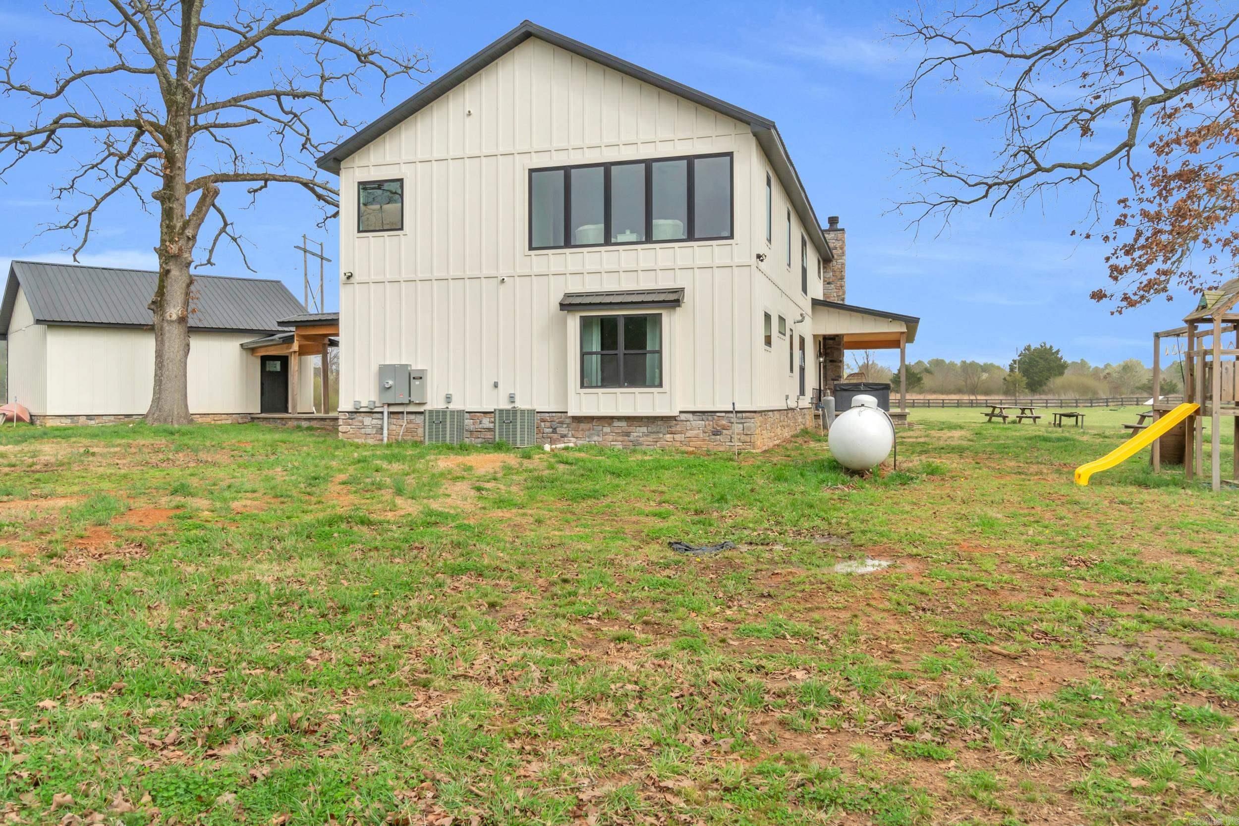 141 Earnie Atkins Rd.  Pangburn, AR