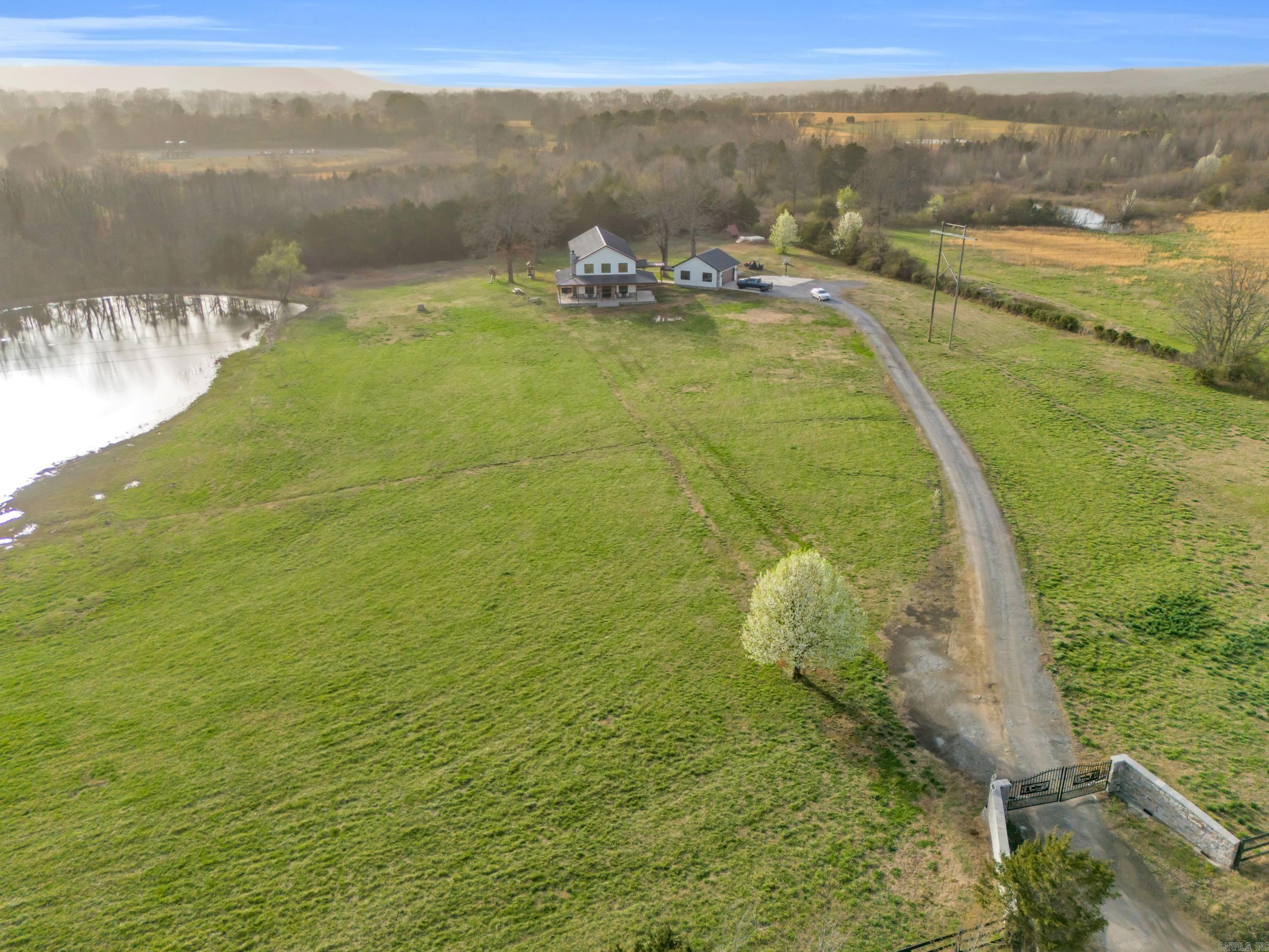 141 Earnie Atkins Rd.  Pangburn, AR