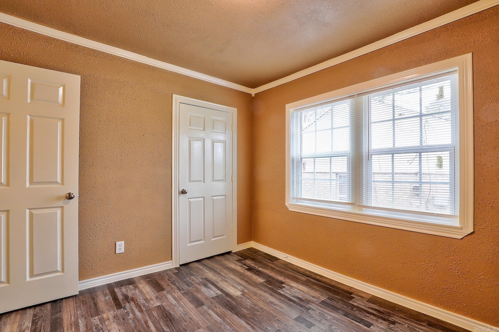 2321 N Akin  Texarkana, TX