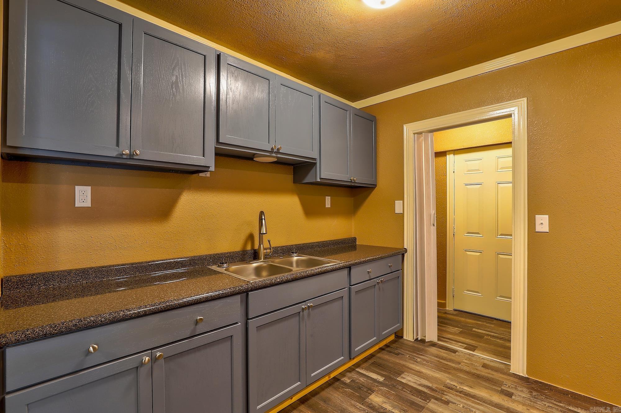 2321 N Akin  Texarkana, TX