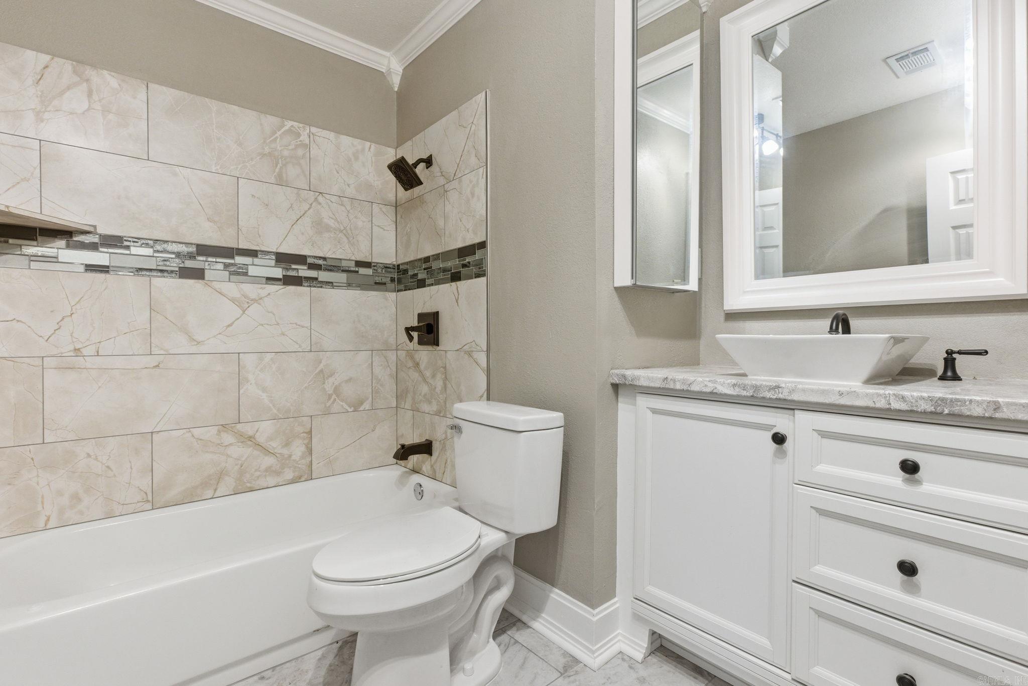 4010 W 17th Avenue  Pine Bluff, AR