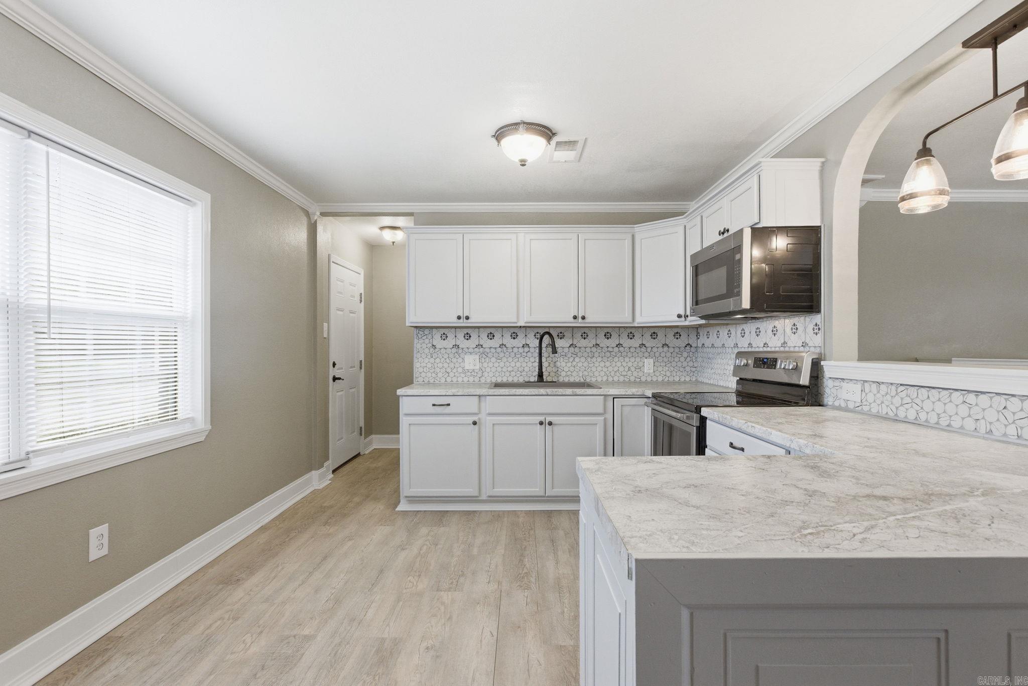 4010 W 17th Avenue  Pine Bluff, AR