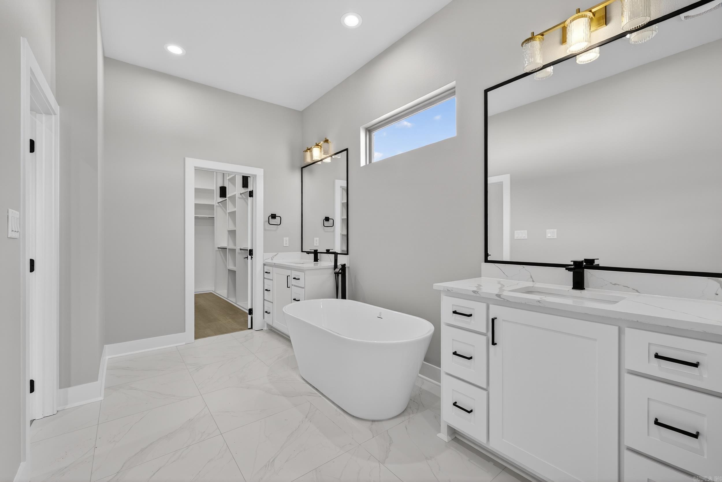 2314 Lakewood Circle  Cabot, AR