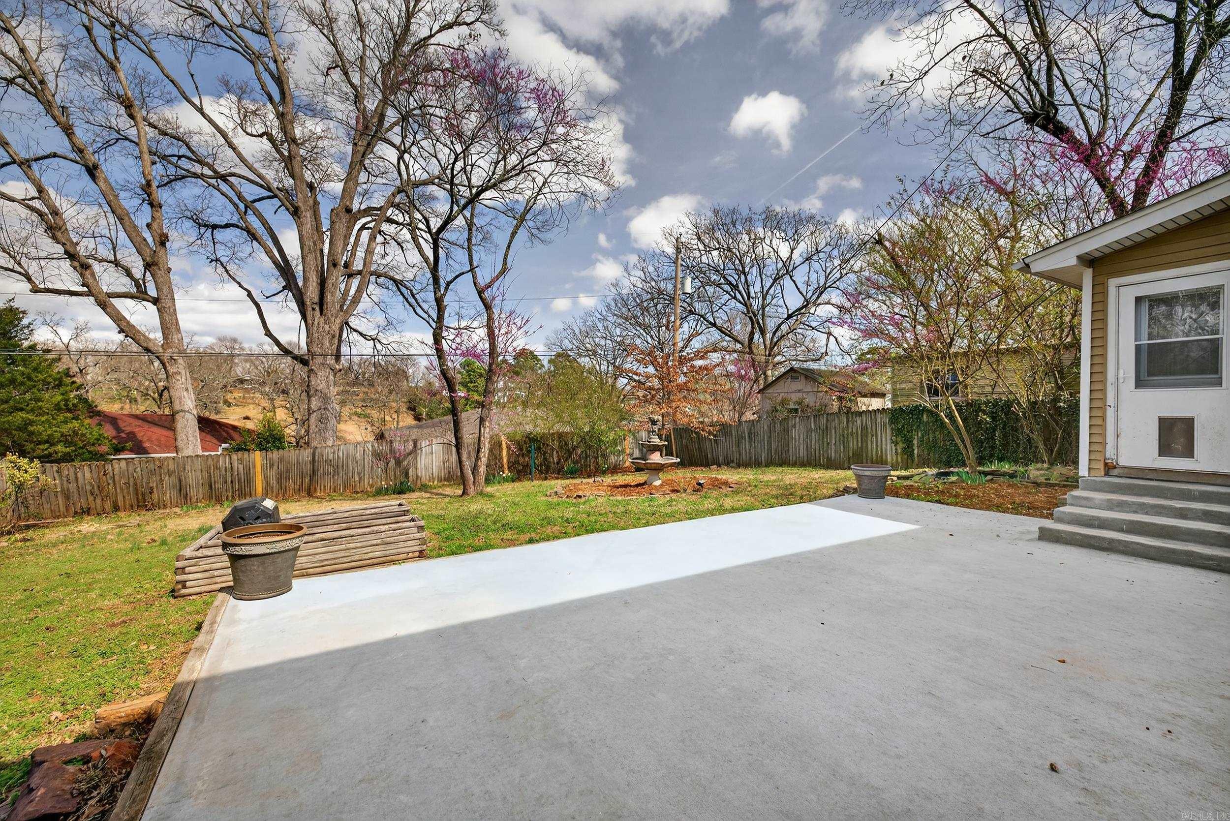 3530 Loch  North Little Rock, AR