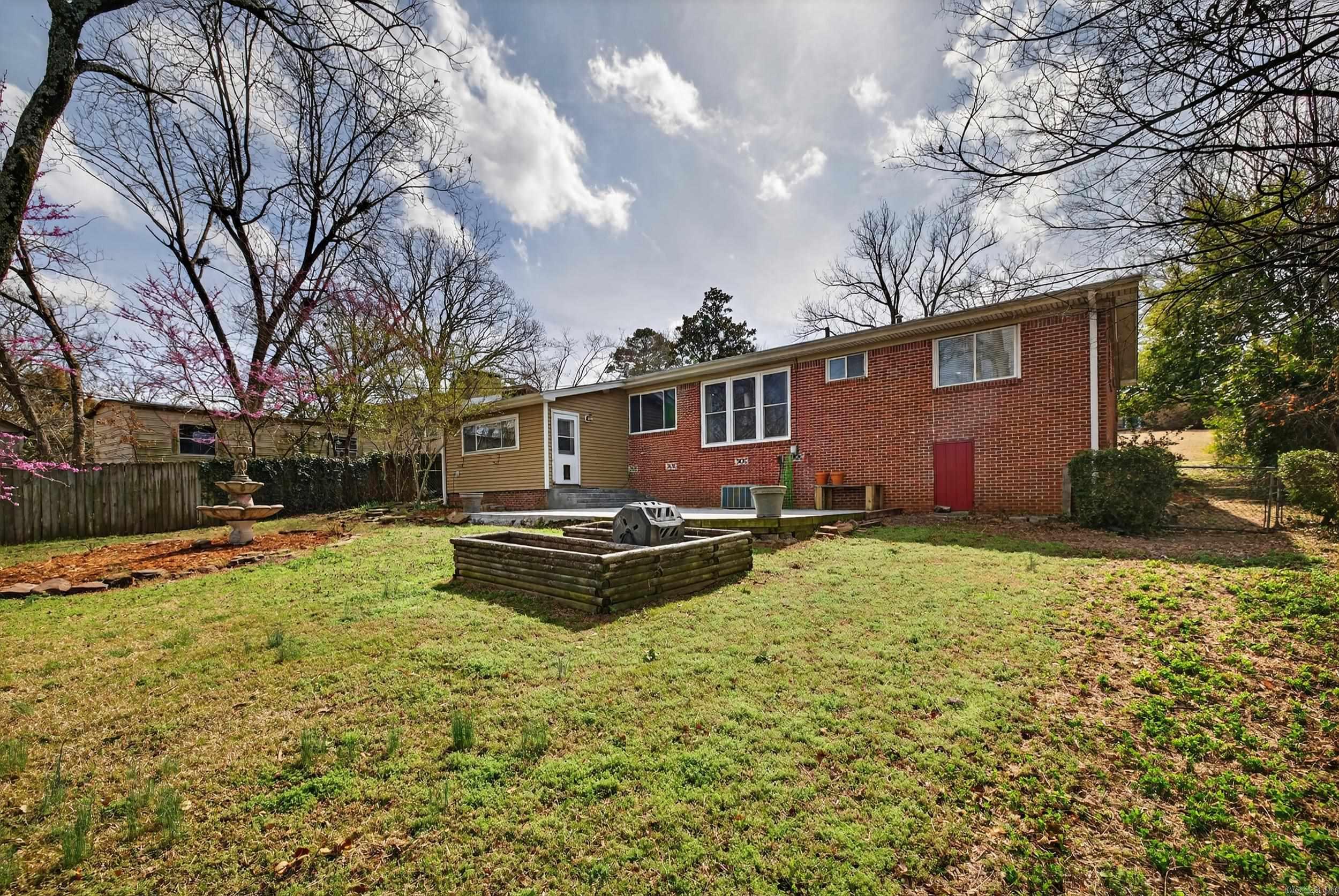 3530 Loch  North Little Rock, AR