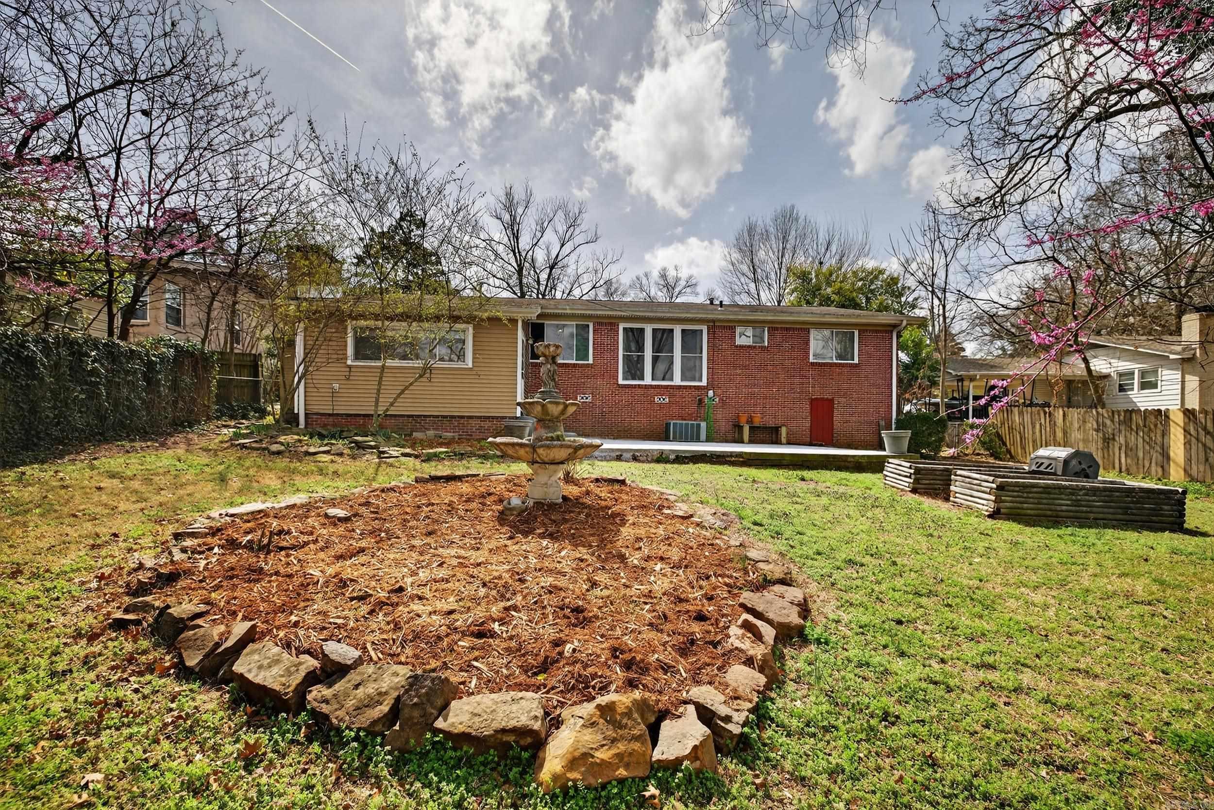 3530 Loch  North Little Rock, AR