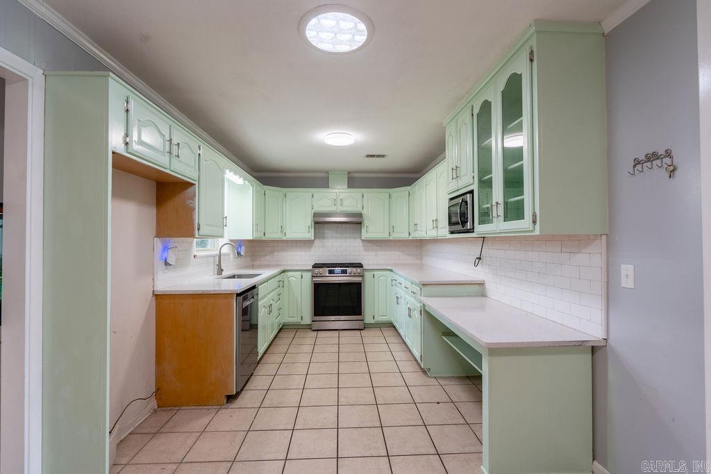 12 Beloit  Heber Springs, AR