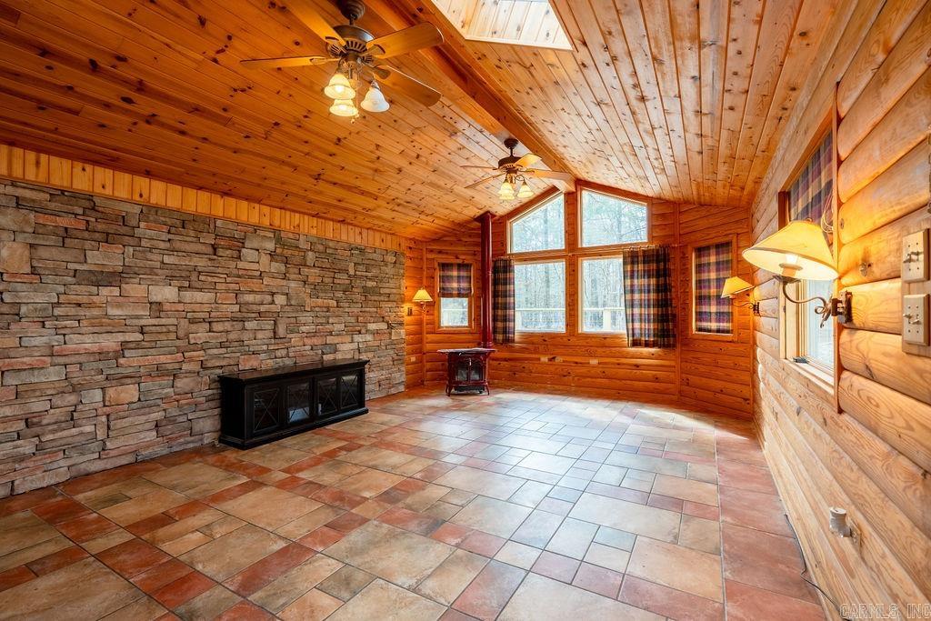 12 Beloit  Heber Springs, AR