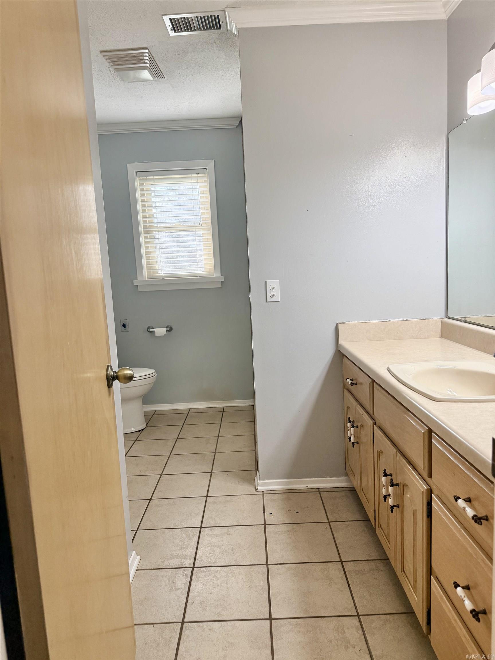 12 Beloit  Heber Springs, AR