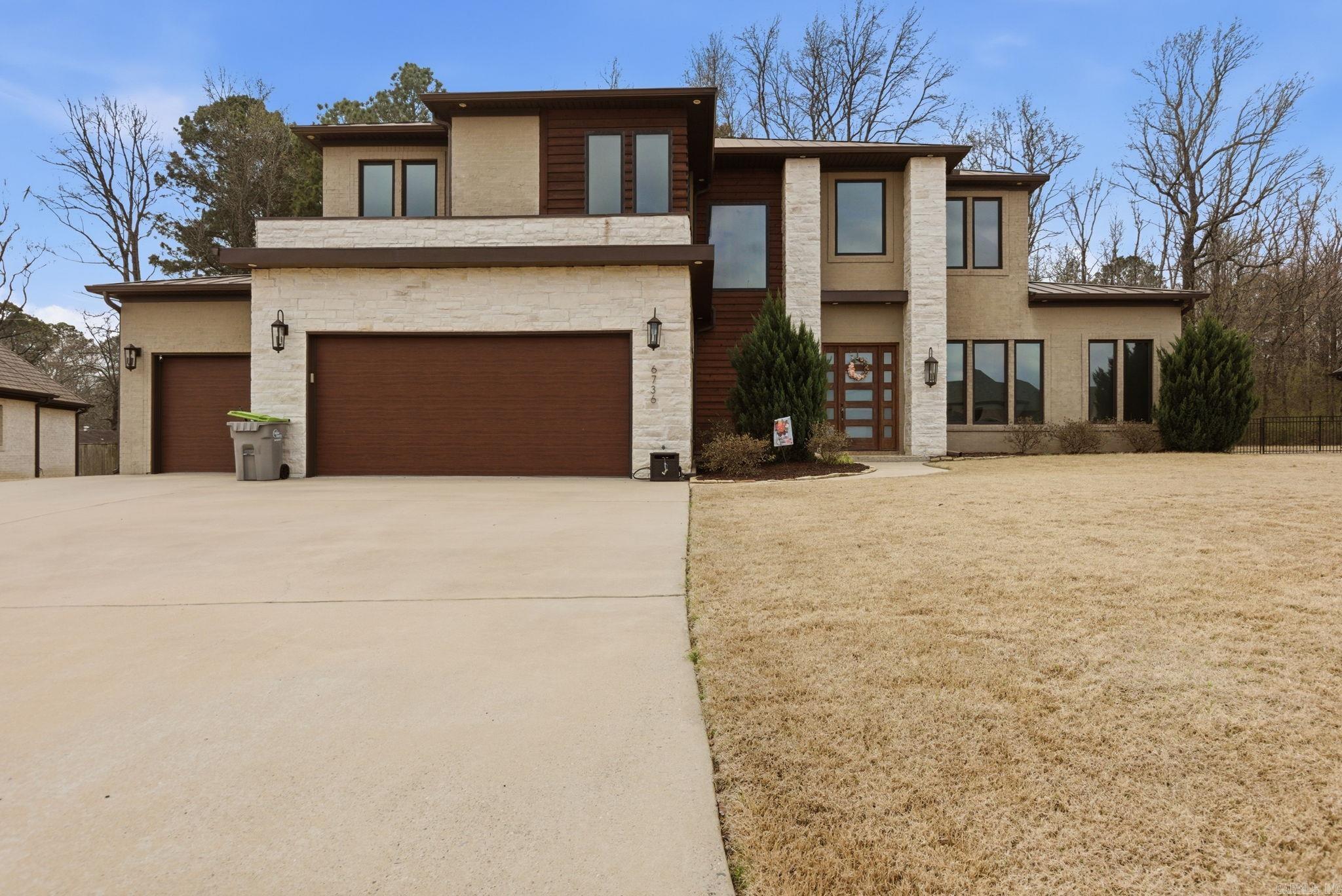 6736 HILO  Benton, AR