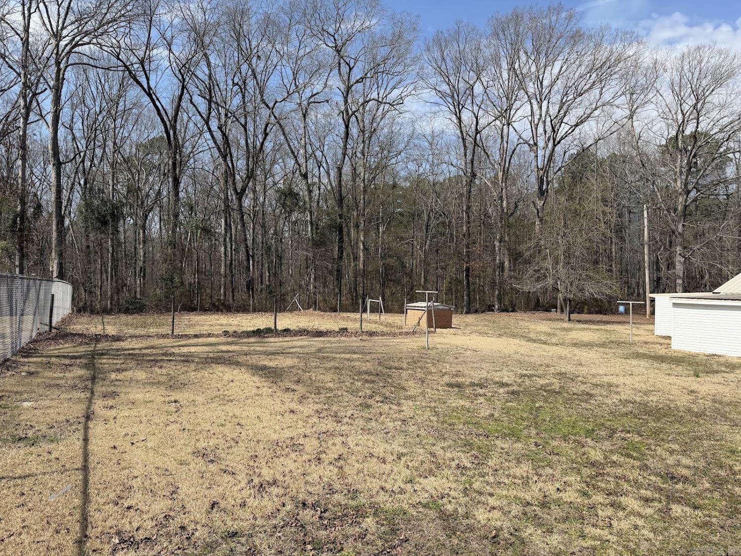 21911 N Springlake  Hensley, AR