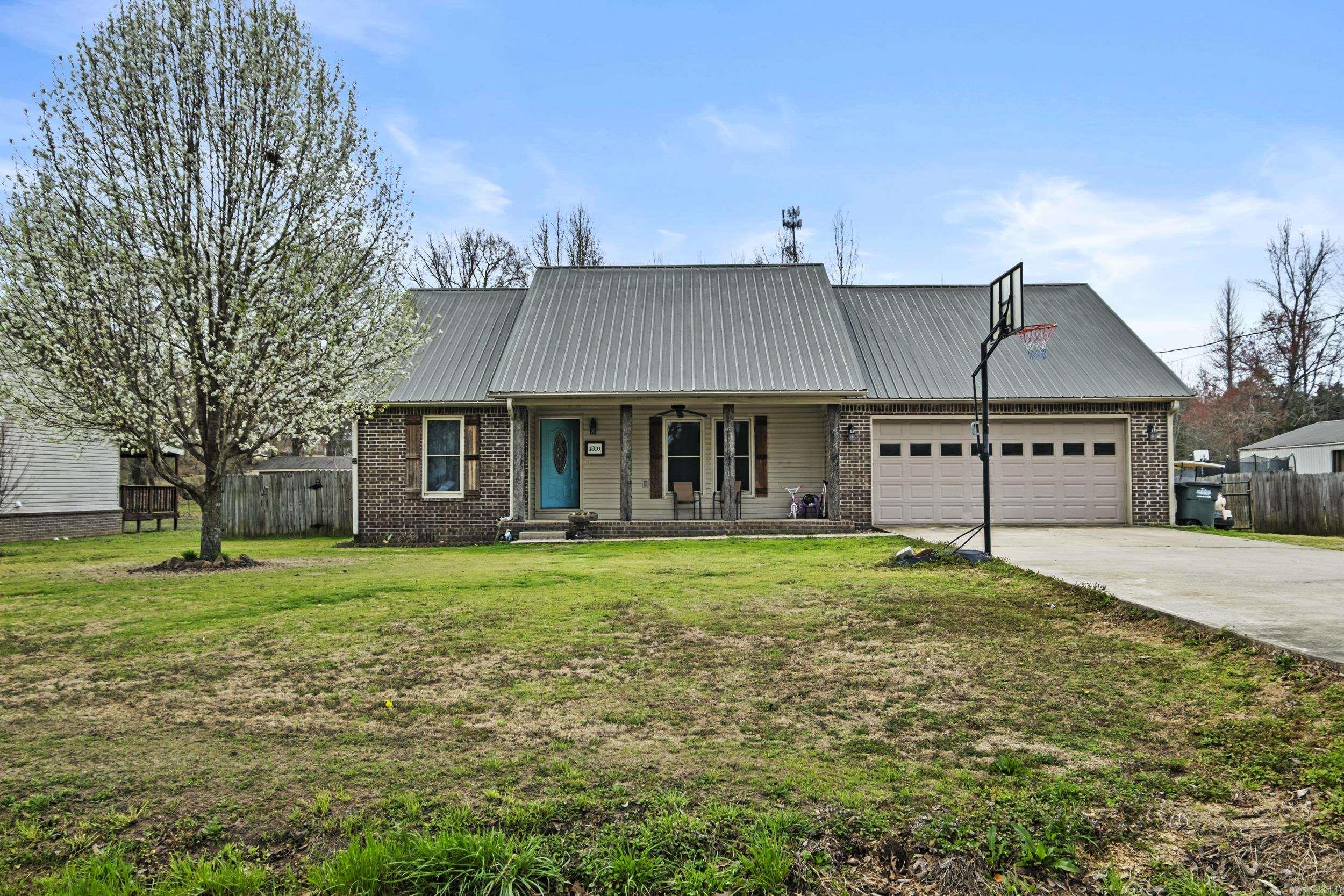 1310 Highway 258  Bald Knob, AR