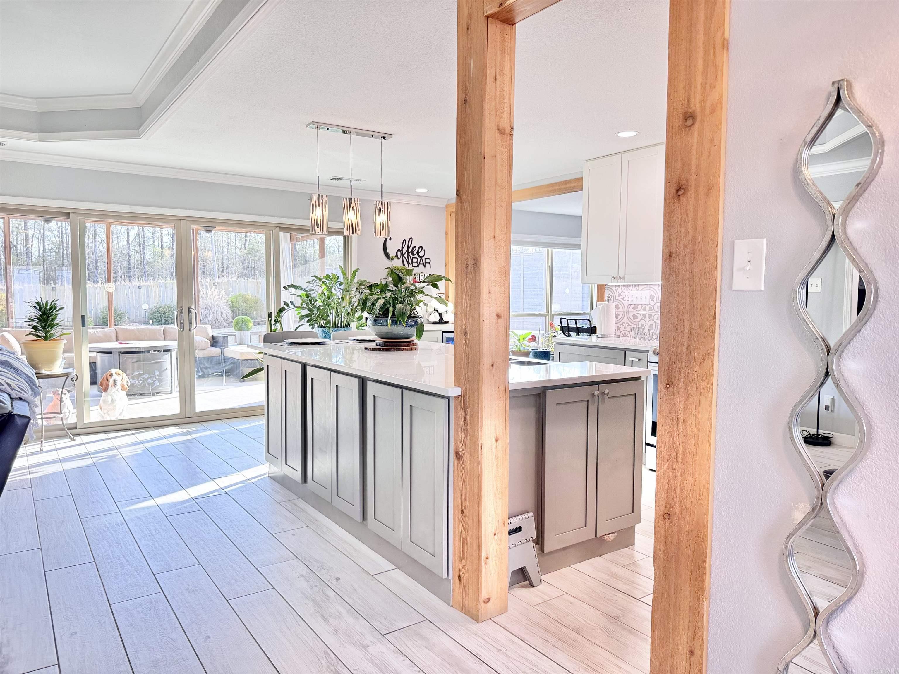 211 Creek View  Austin, AR