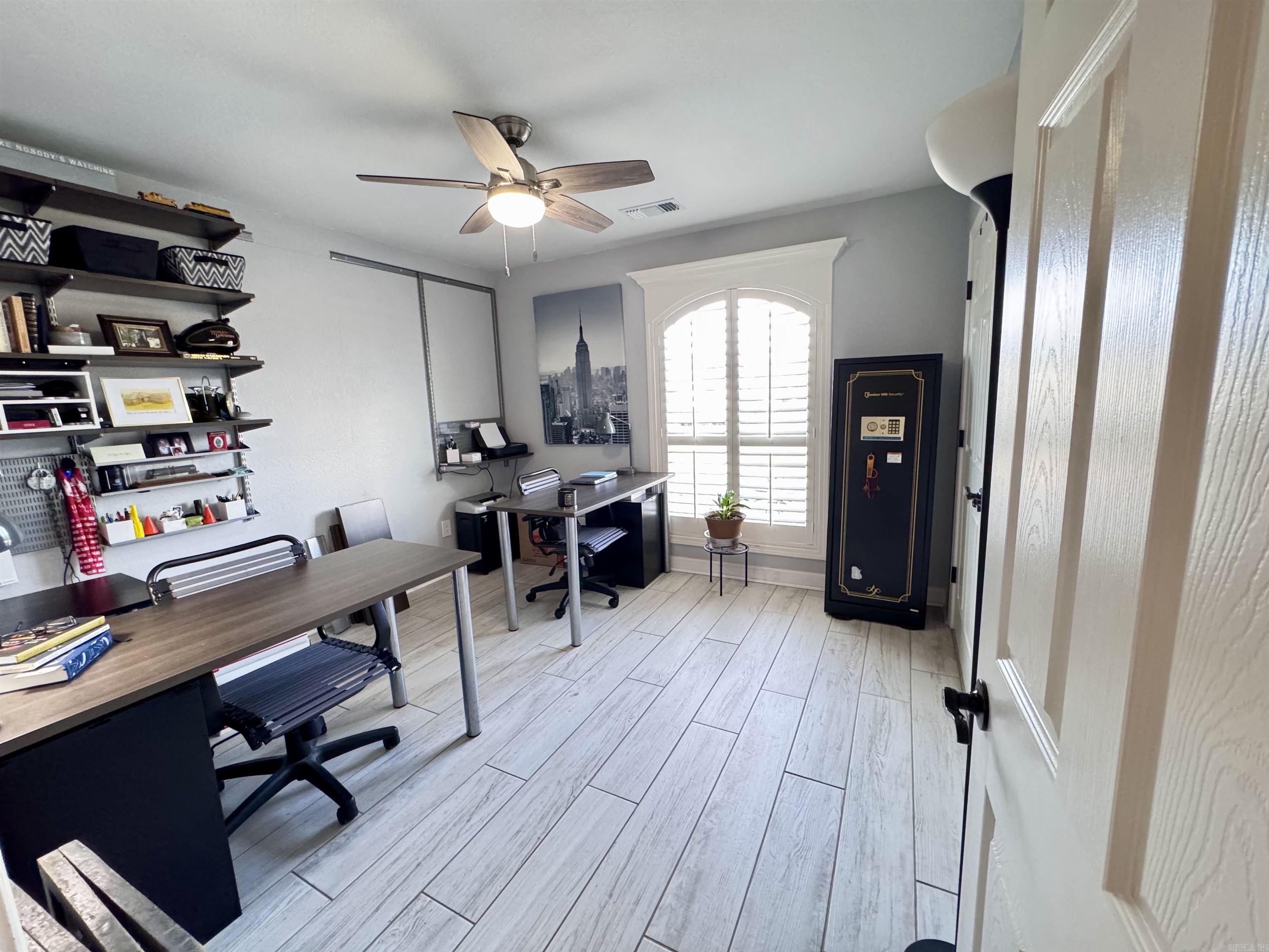 211 Creek View  Austin, AR