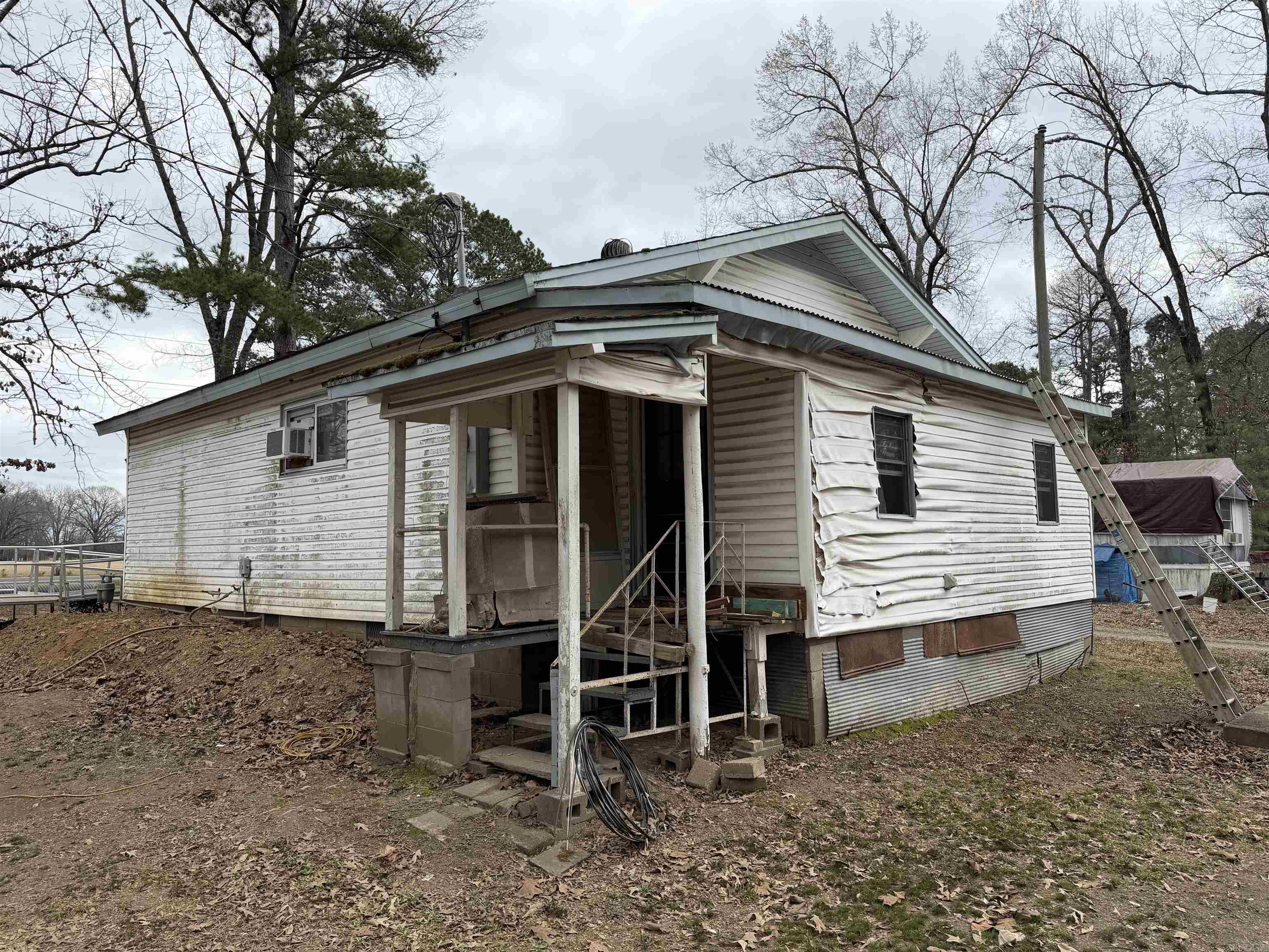 249 AR Highway 9  Oppelo, AR