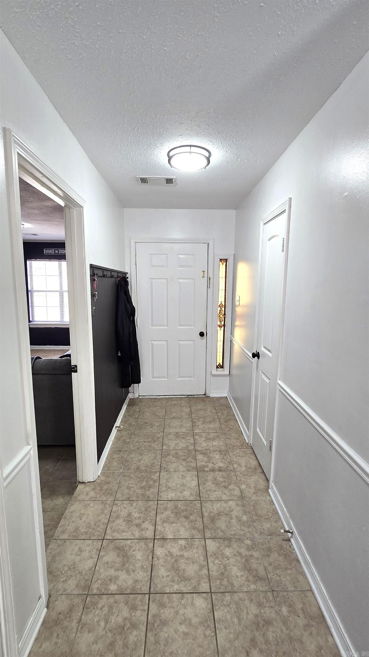 9 Raccoon  Conway, AR