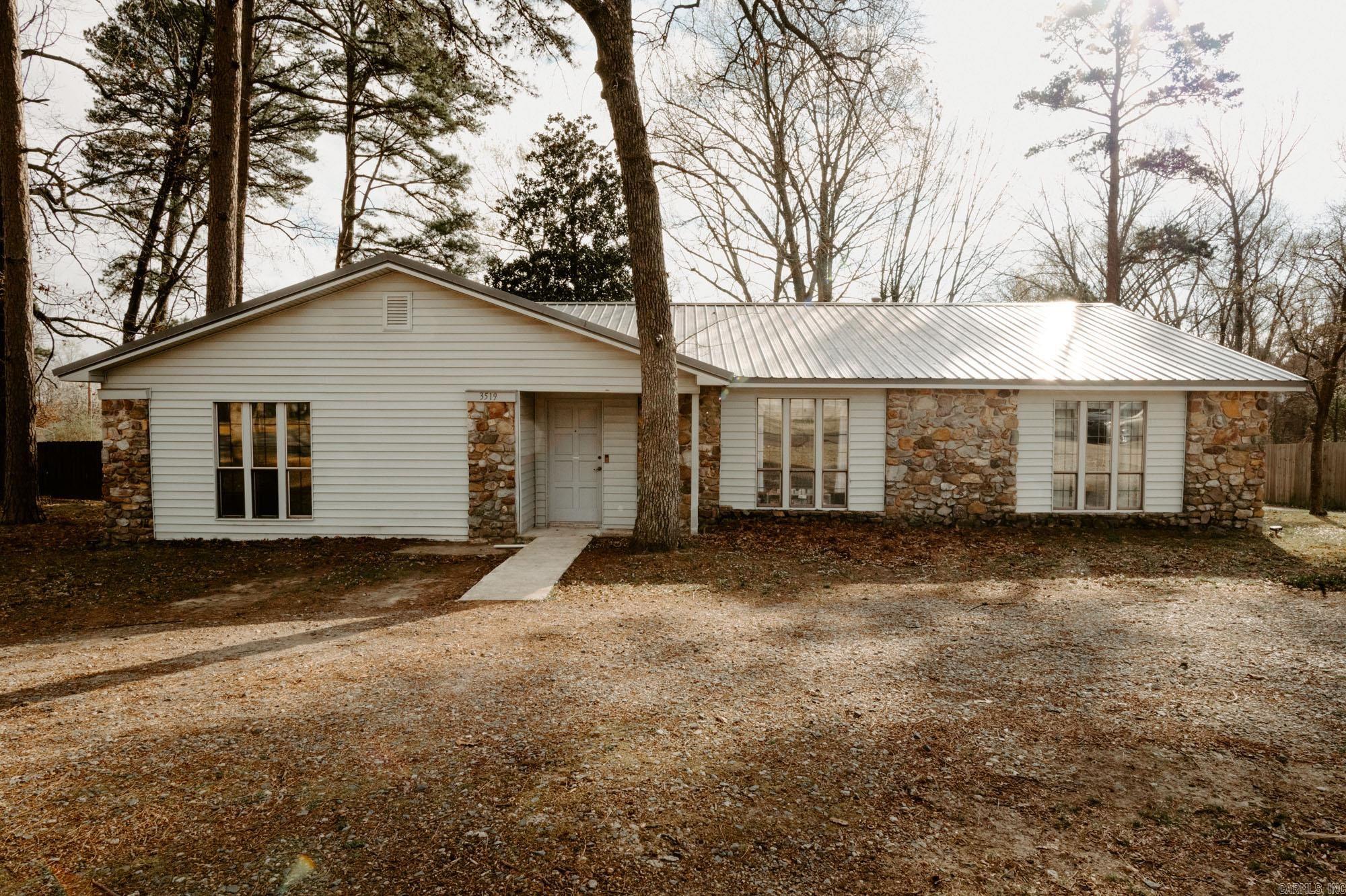 3519 Pelton  Benton, AR