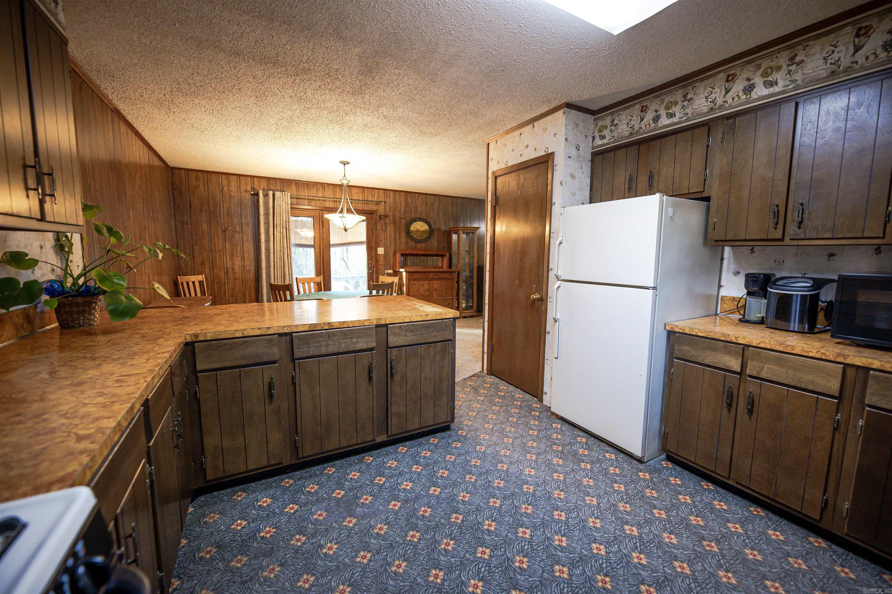 1327 Pine Cir  Smackover, AR