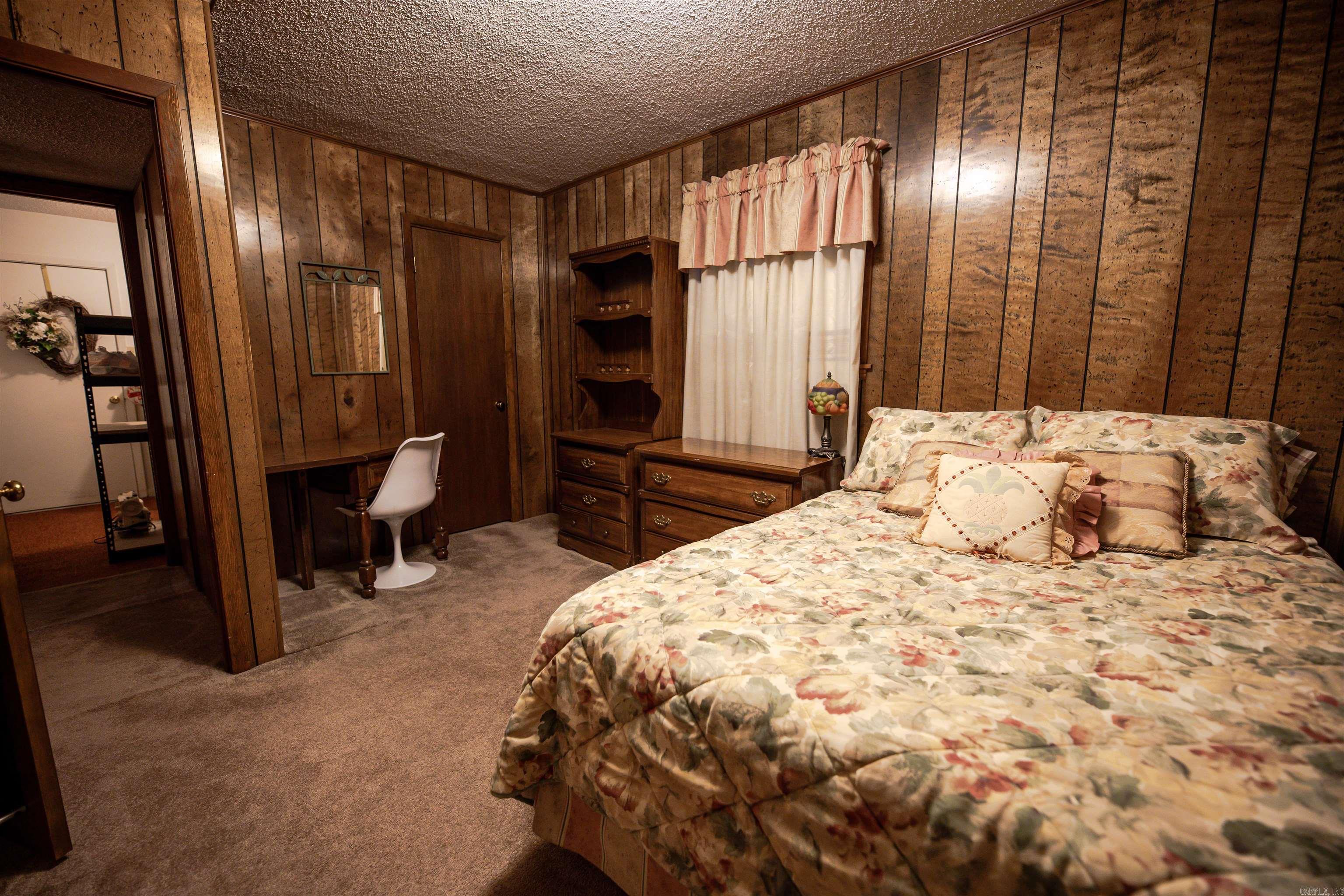 1327 Pine Cir  Smackover, AR