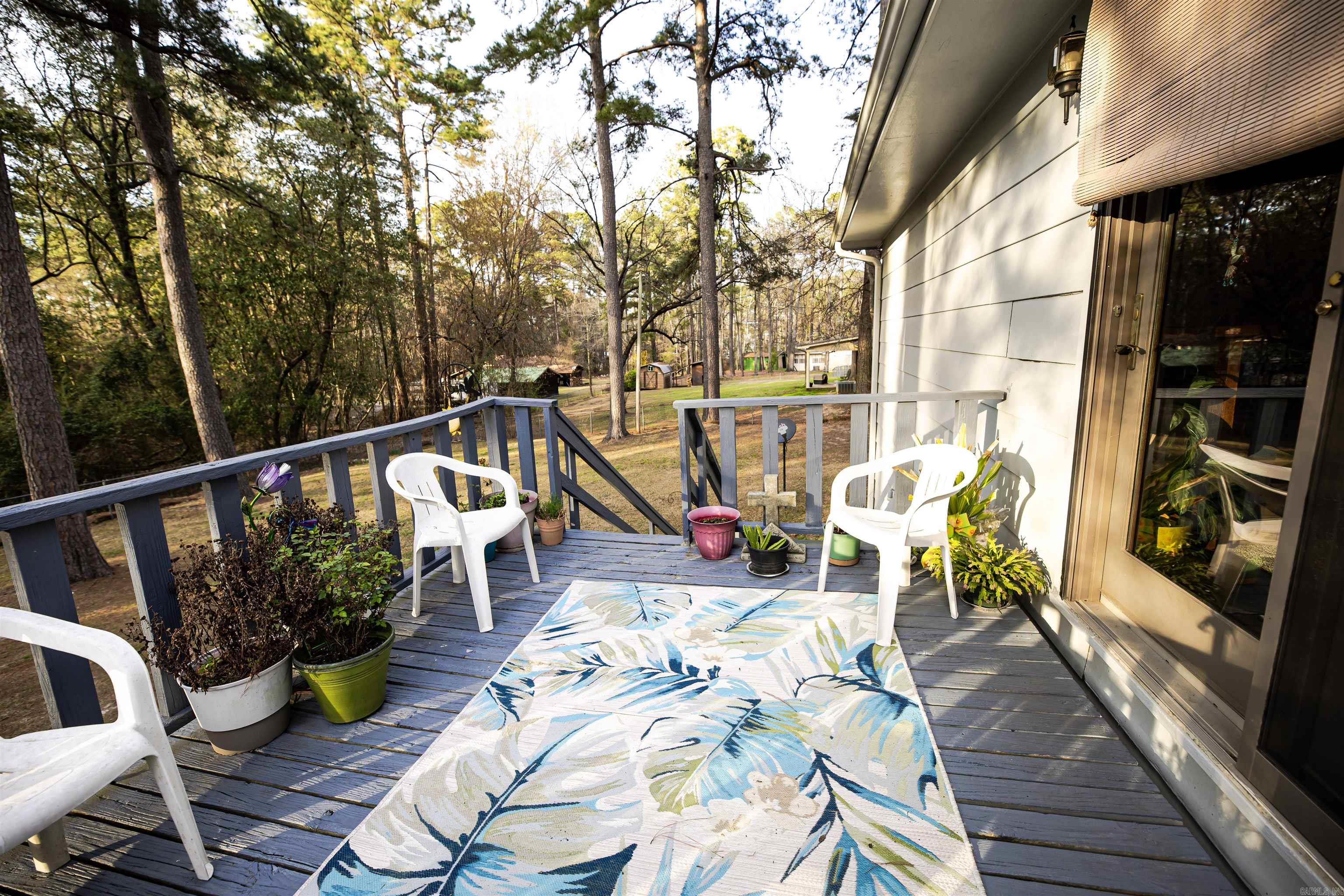 1327 Pine Cir  Smackover, AR