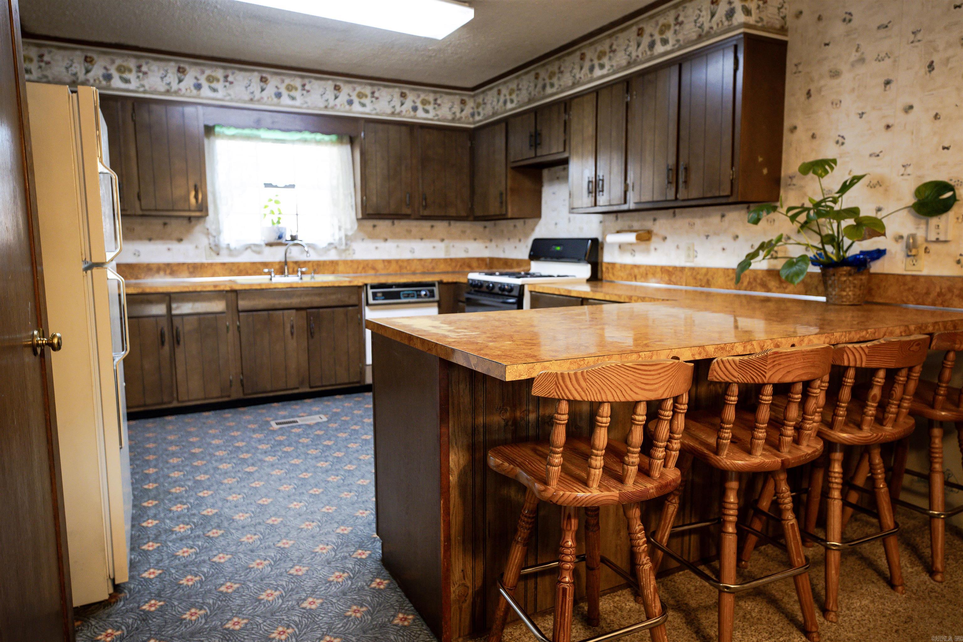 1327 Pine Cir  Smackover, AR