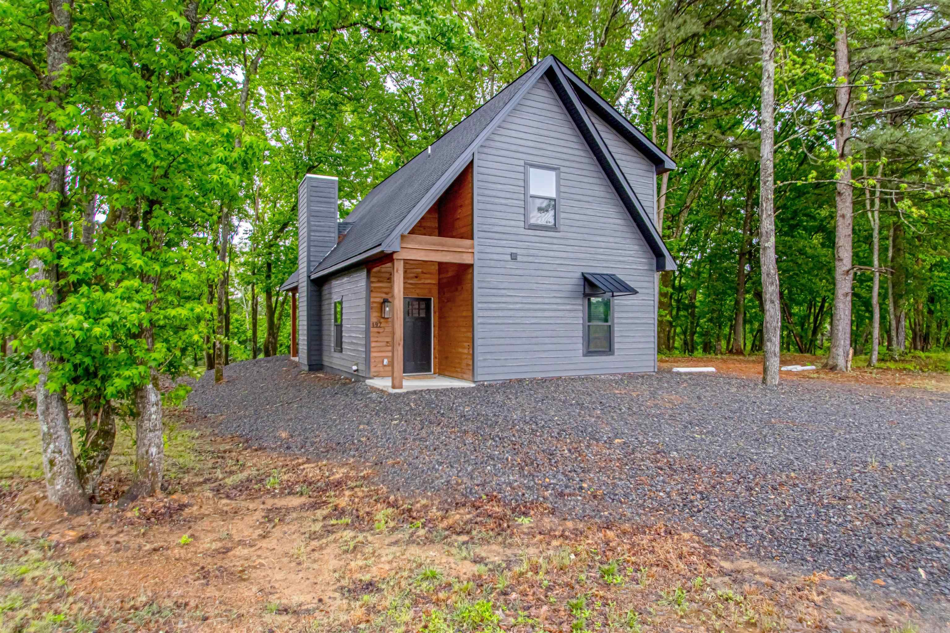 197 Sunshine Ln  Pangburn, AR