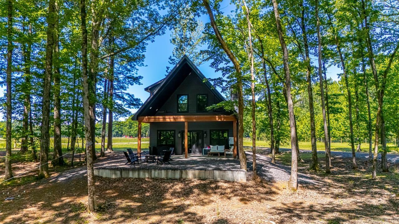 197 Sunshine Ln  Pangburn, AR