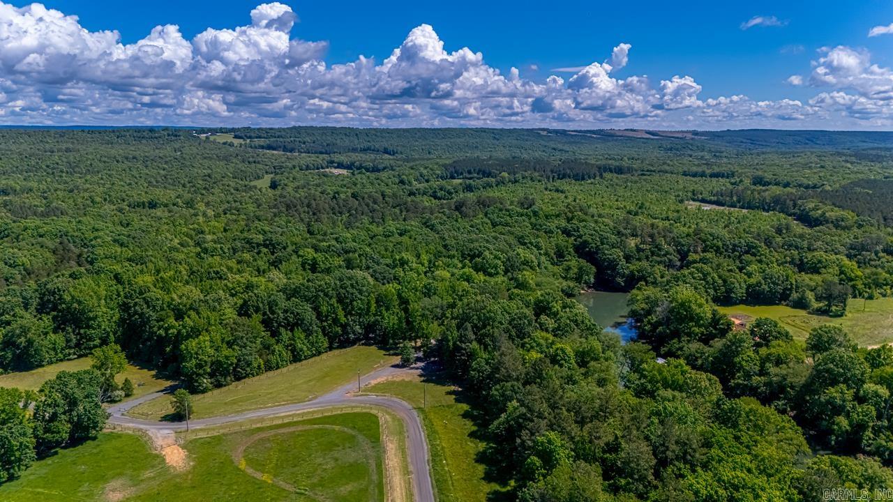 197 Sunshine Ln  Pangburn, AR