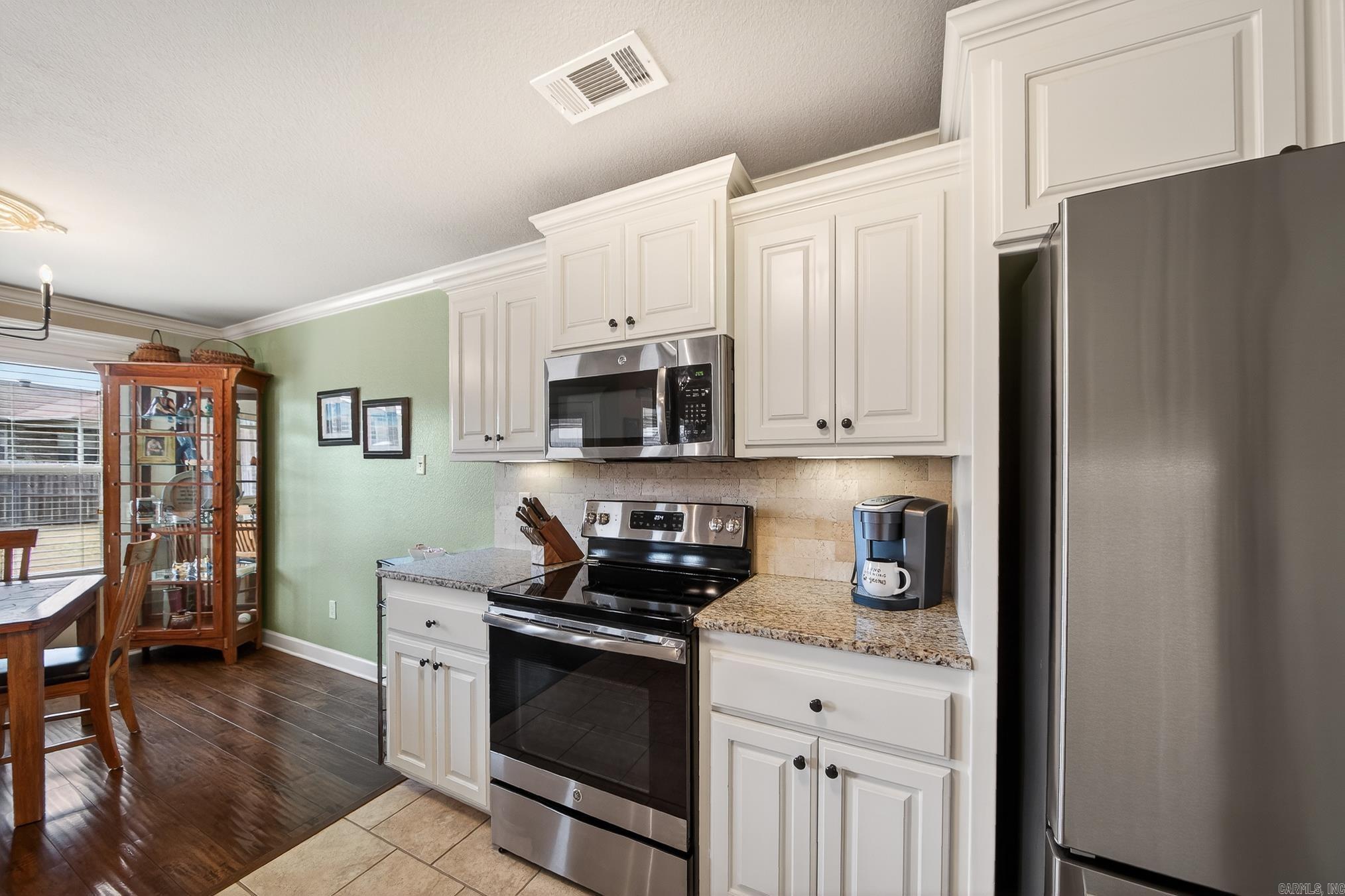 13 Marlin  Austin, AR