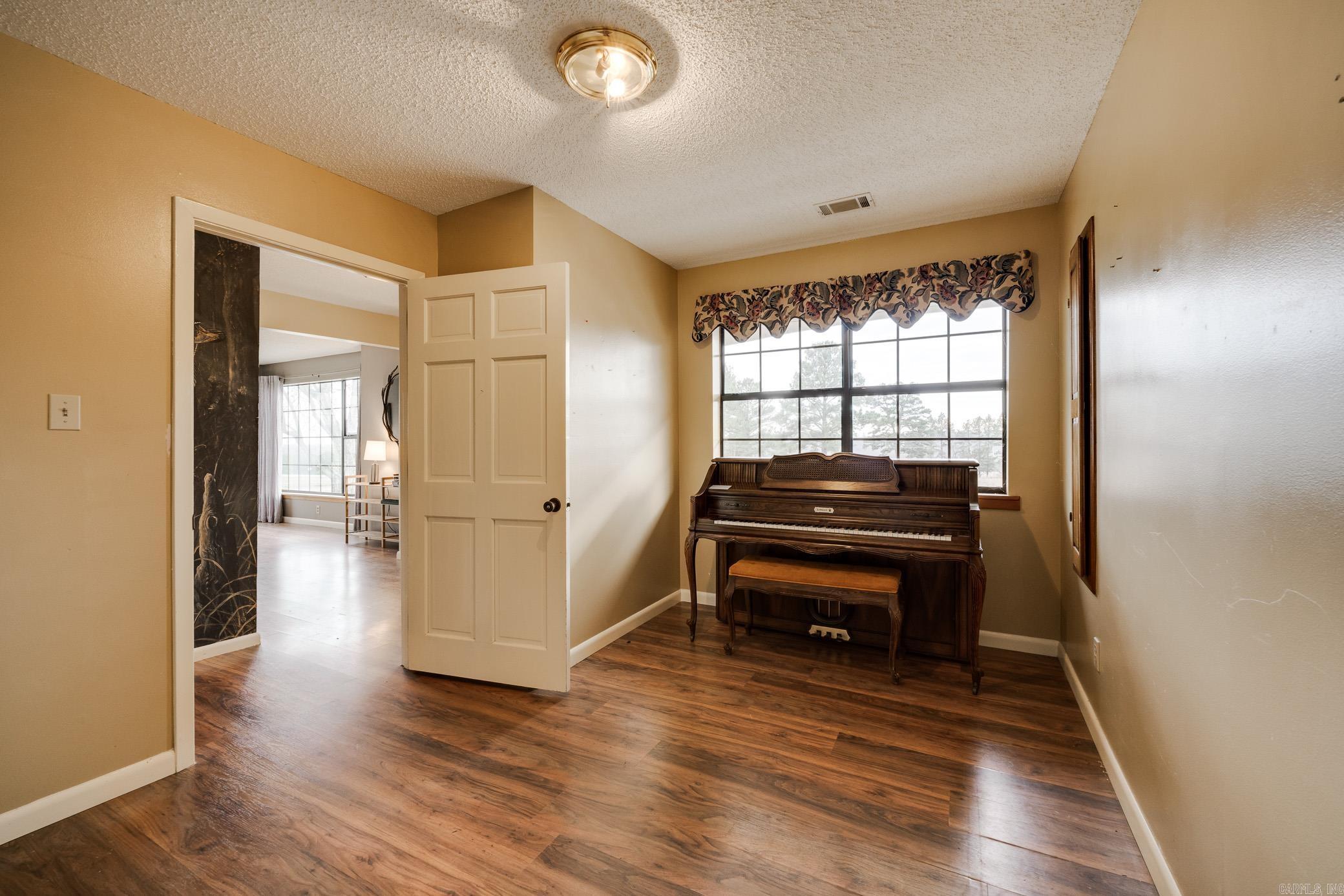 7488 Highway 92 W  Bee Branch, AR