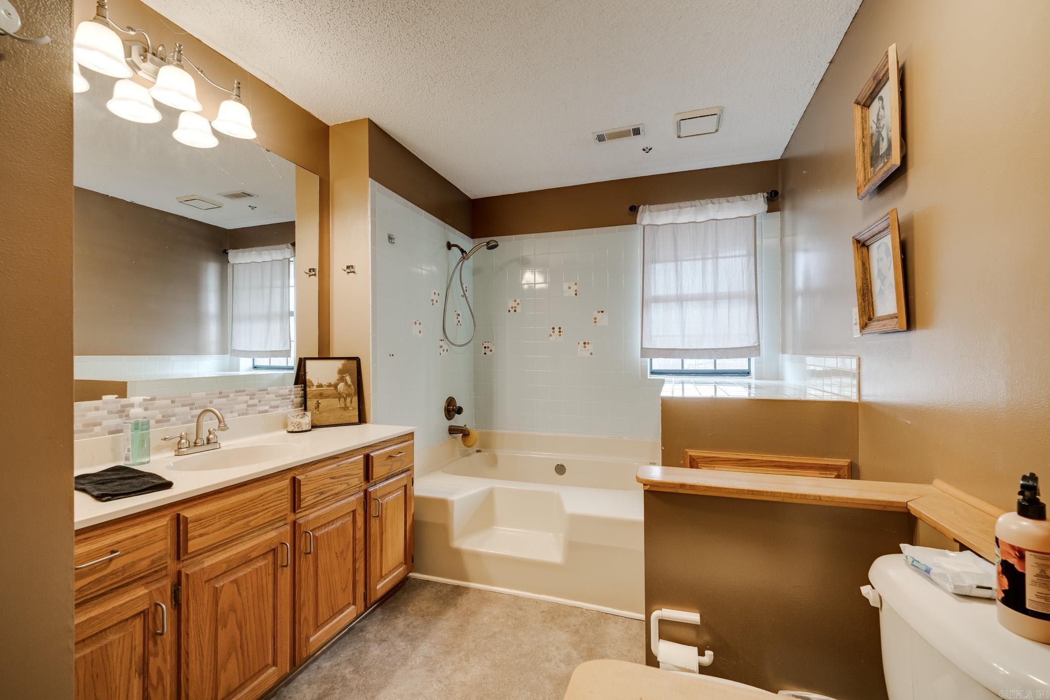 7488 Highway 92 W  Bee Branch, AR