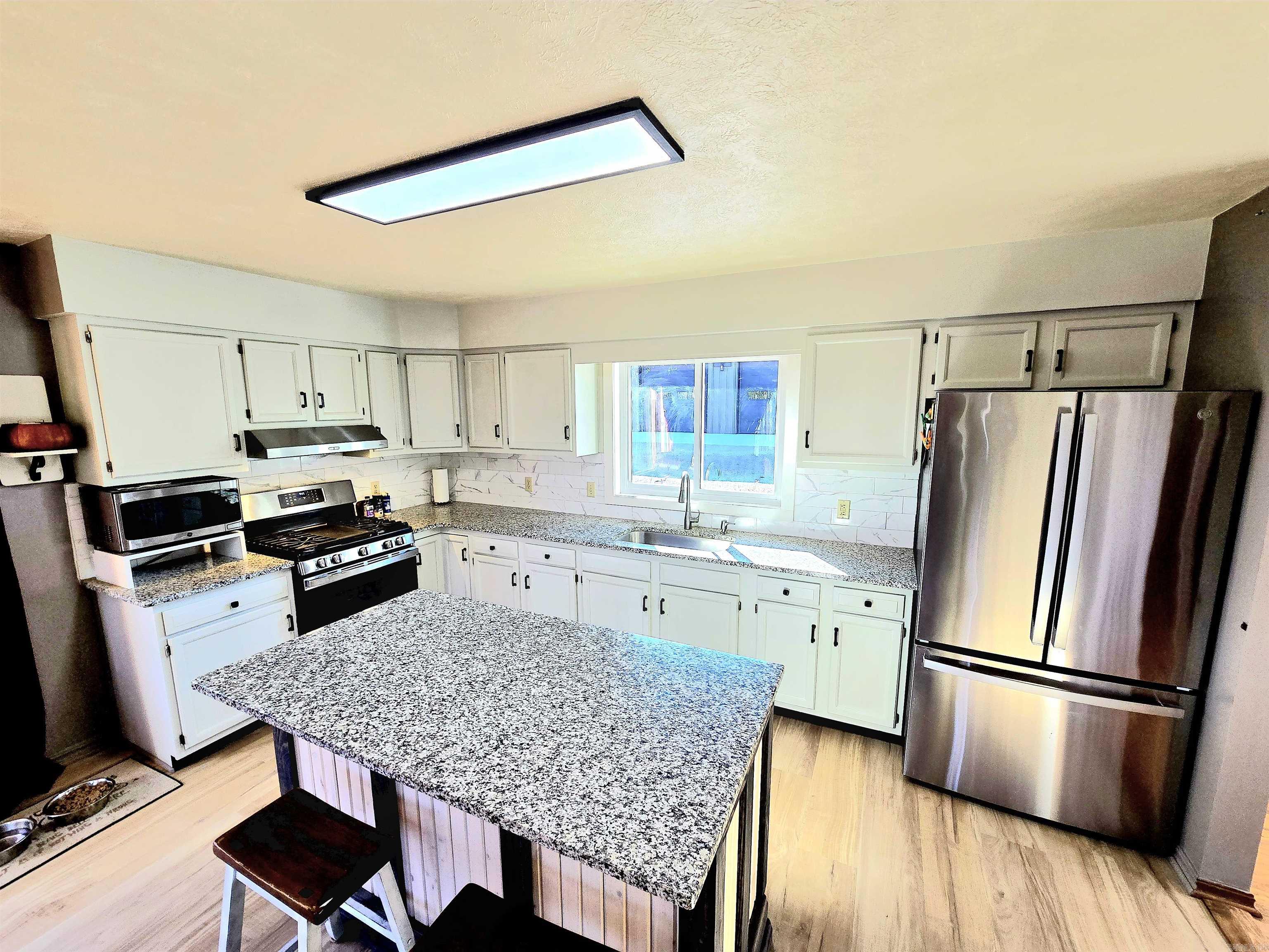 90 Brahma  Mountain Home, AR