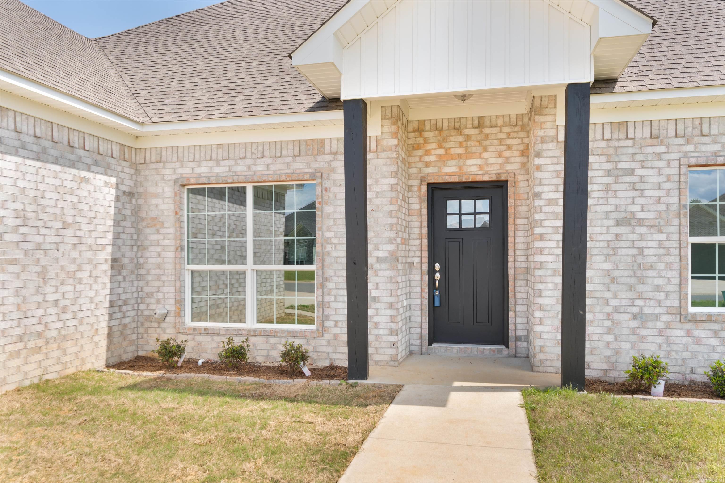 11 River Cliff Drive Mayflower, AR 72106