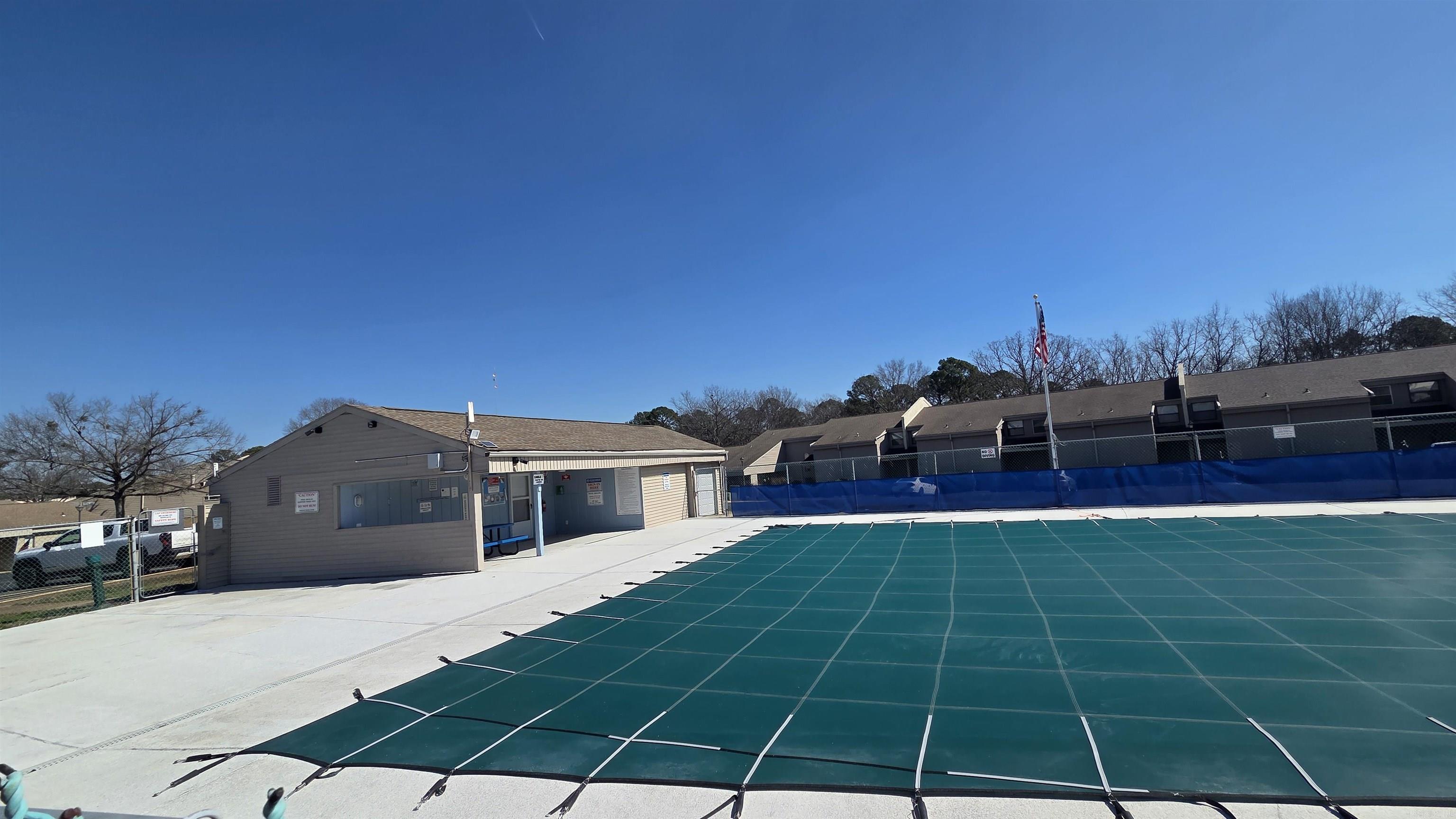 135 Hillview  Fairfield Bay, AR