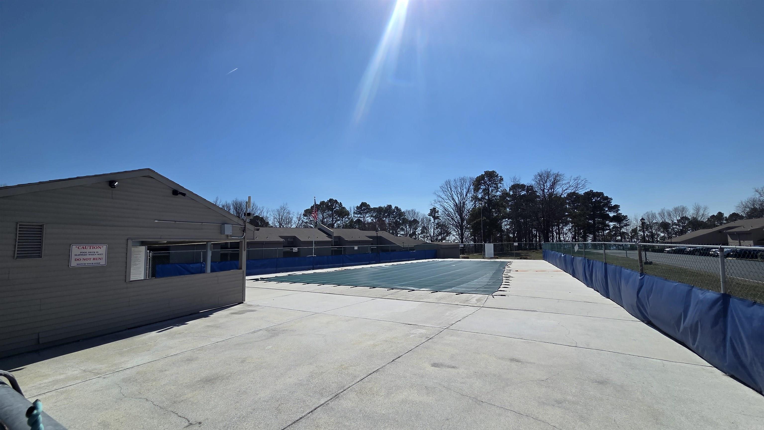 135 Hillview  Fairfield Bay, AR