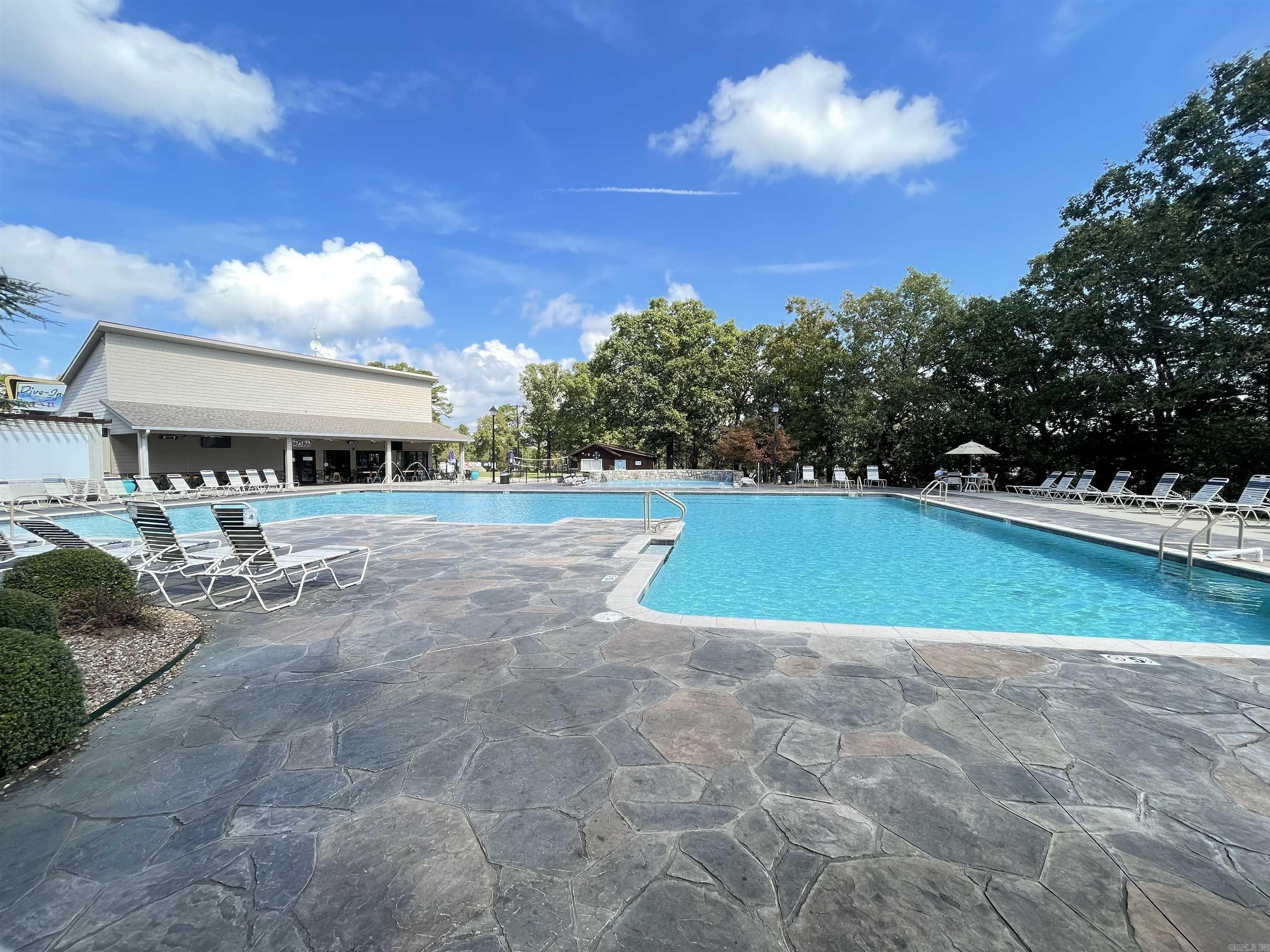 135 Hillview  Fairfield Bay, AR