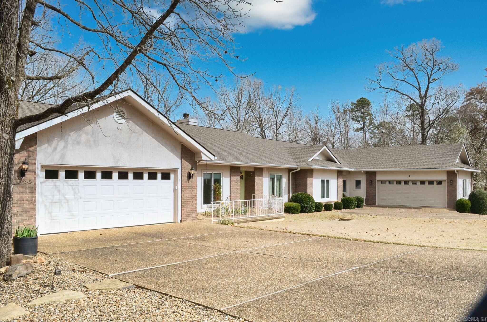 1 Magellan Circle Hot Springs Village, AR 71909