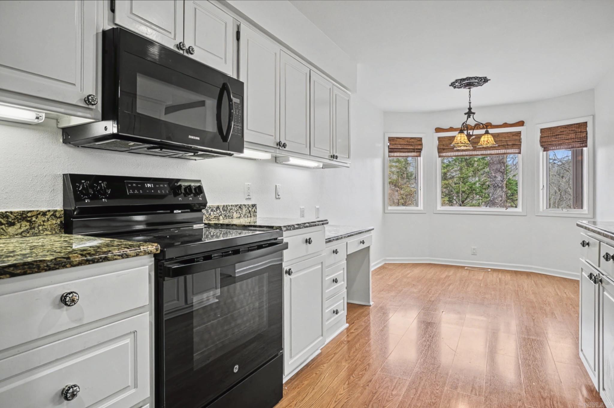 1 Magellan Circle Hot Springs Village, AR 71909