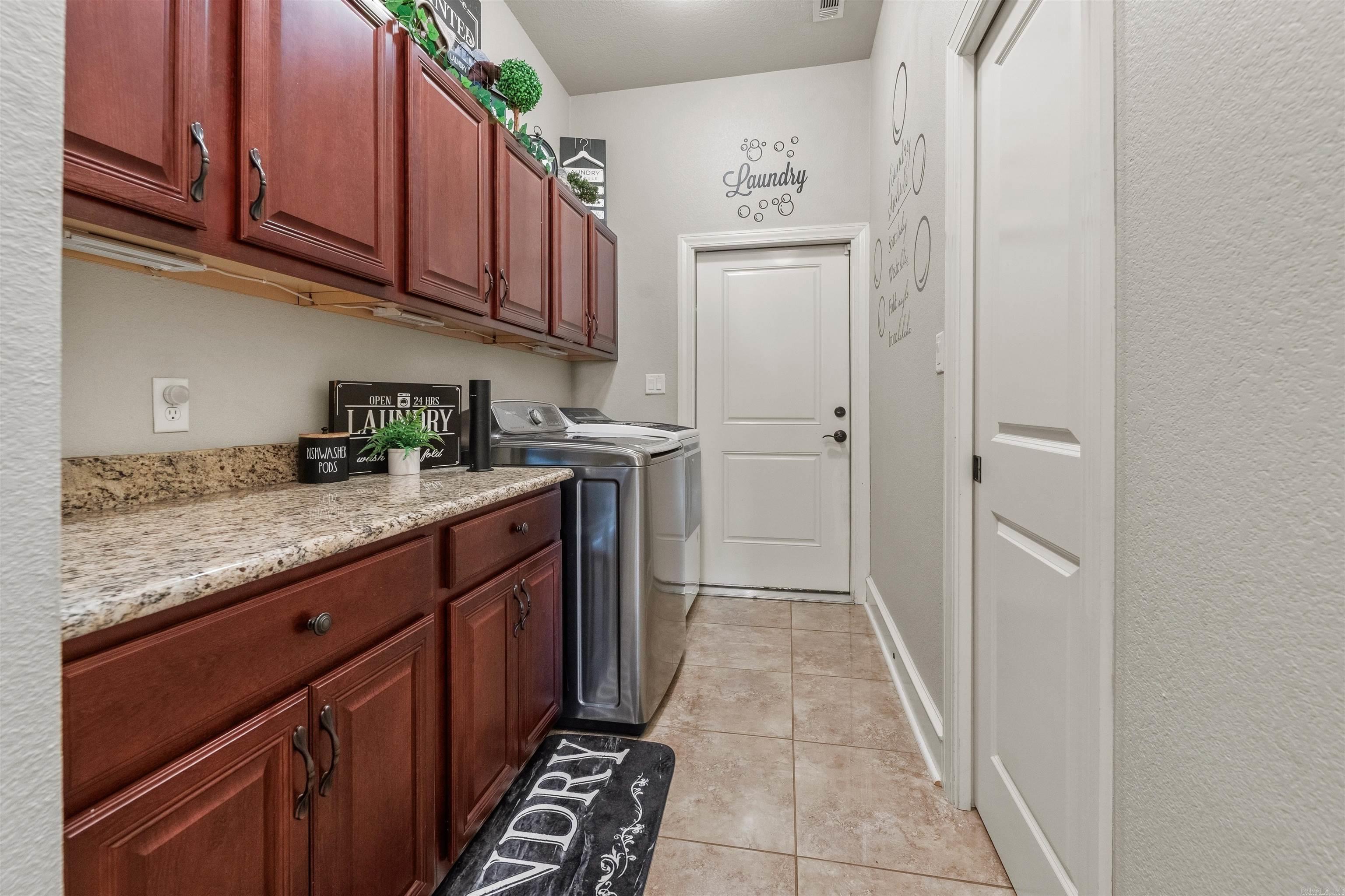 9040 Naples  Benton, AR