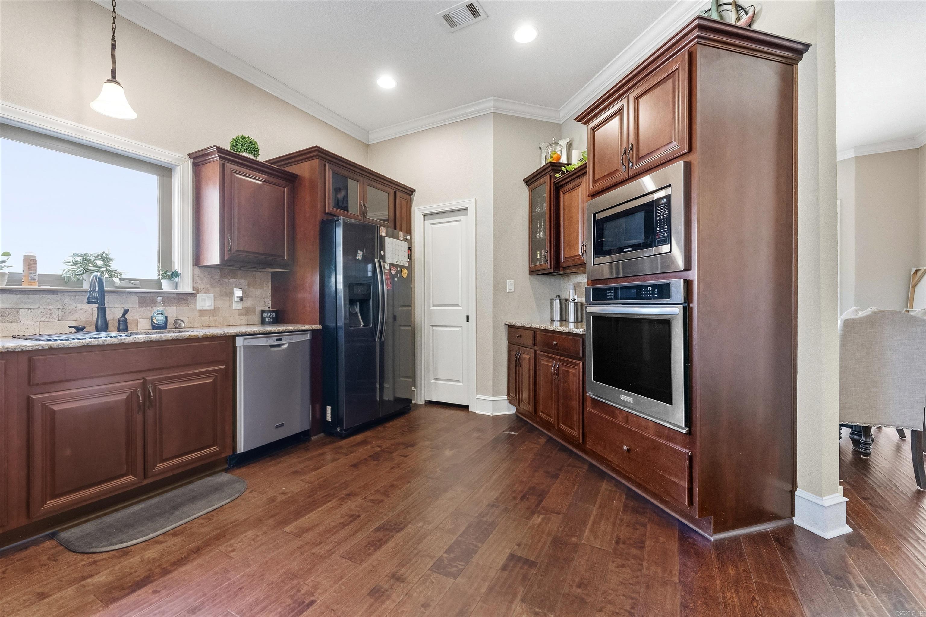 9040 Naples  Benton, AR