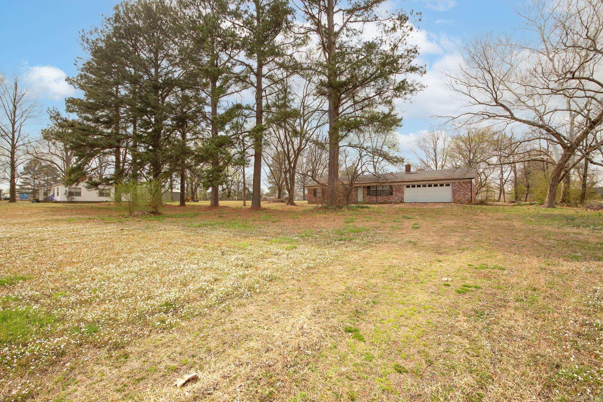 2302 S Pine  Cabot, AR