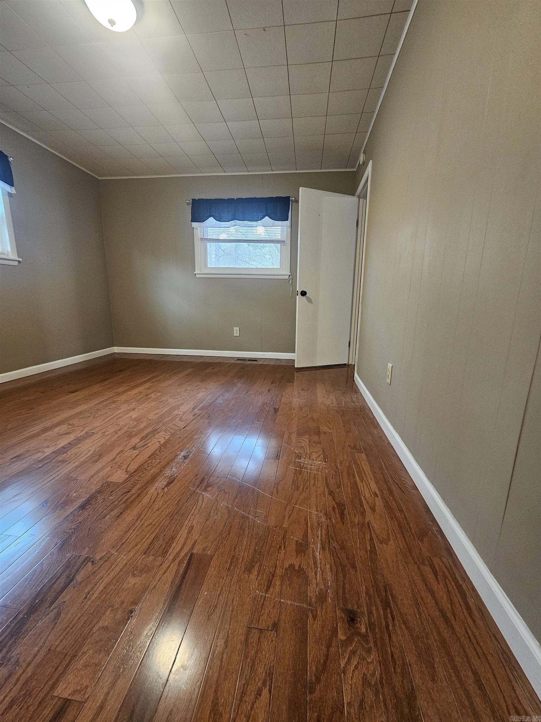 636 W Cliff  Fairfield Bay, AR