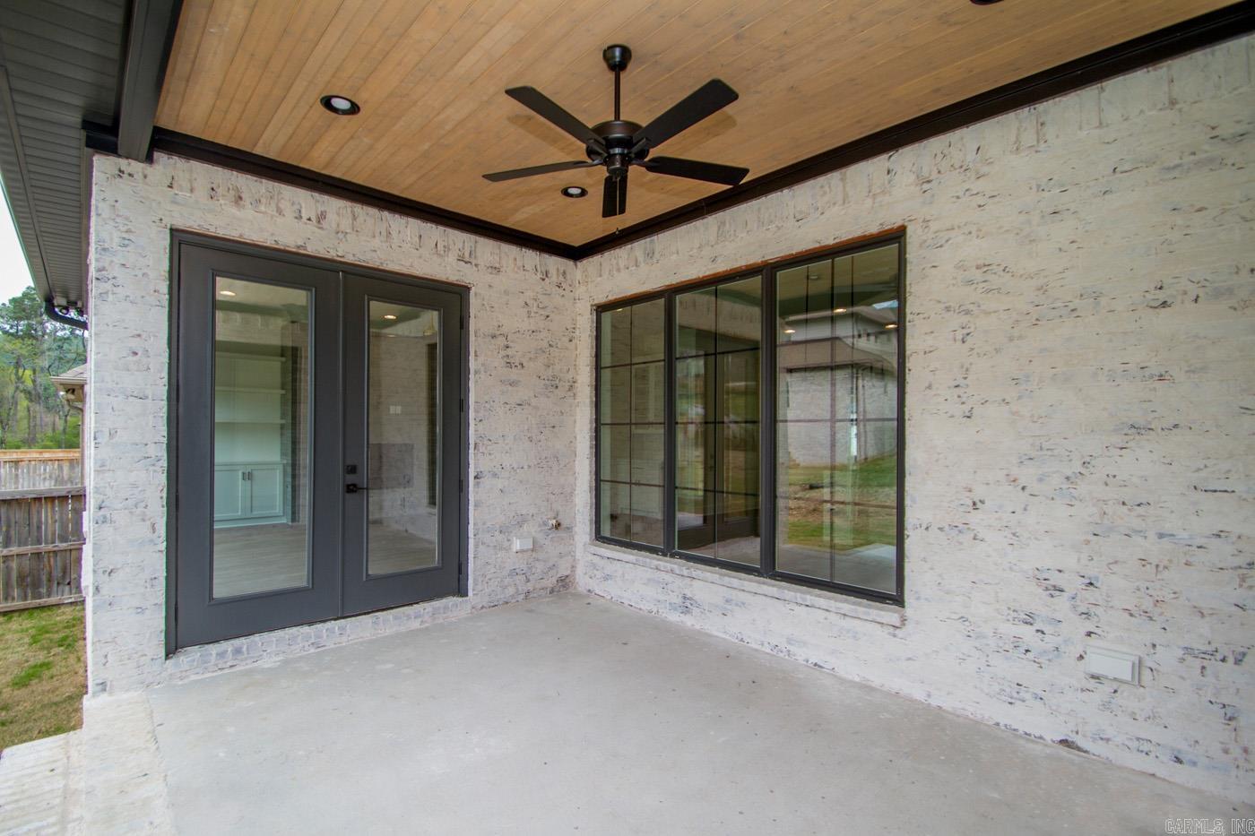 18 Waterside  Little Rock, AR