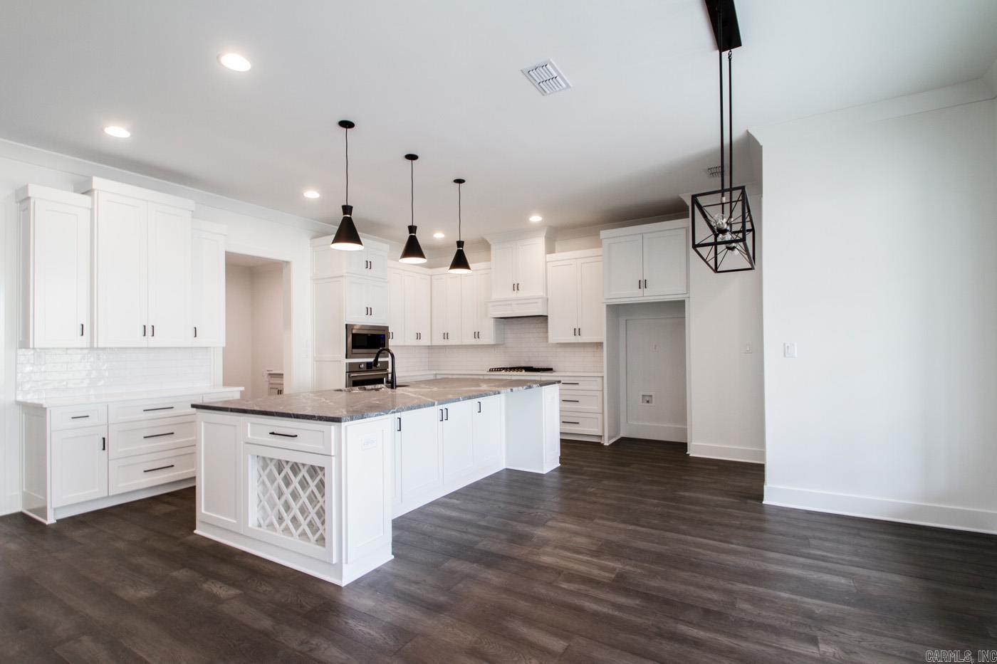 18 Waterside  Little Rock, AR