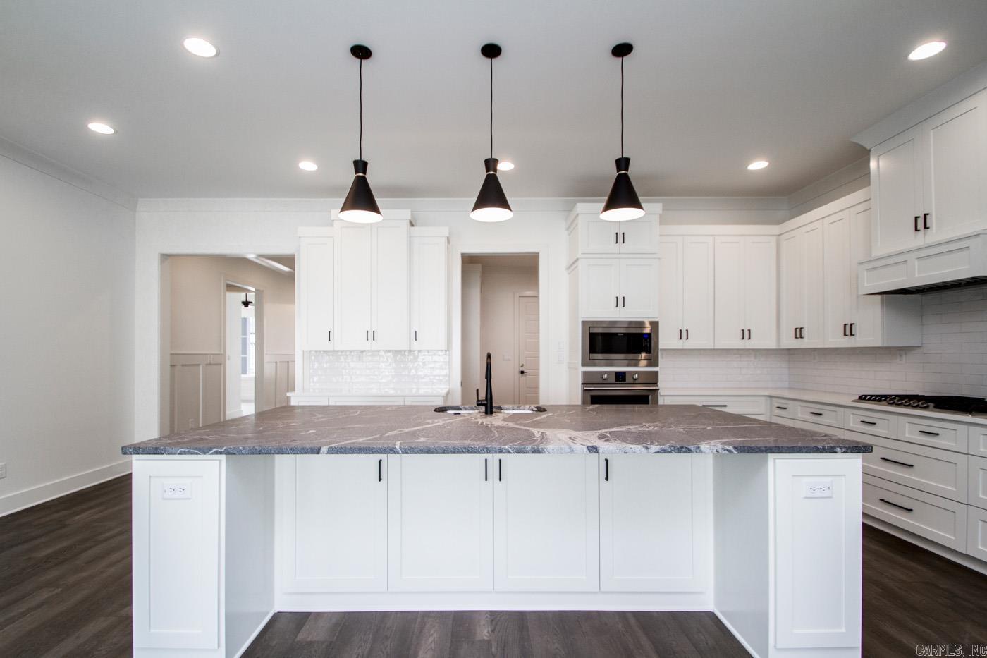 18 Waterside  Little Rock, AR