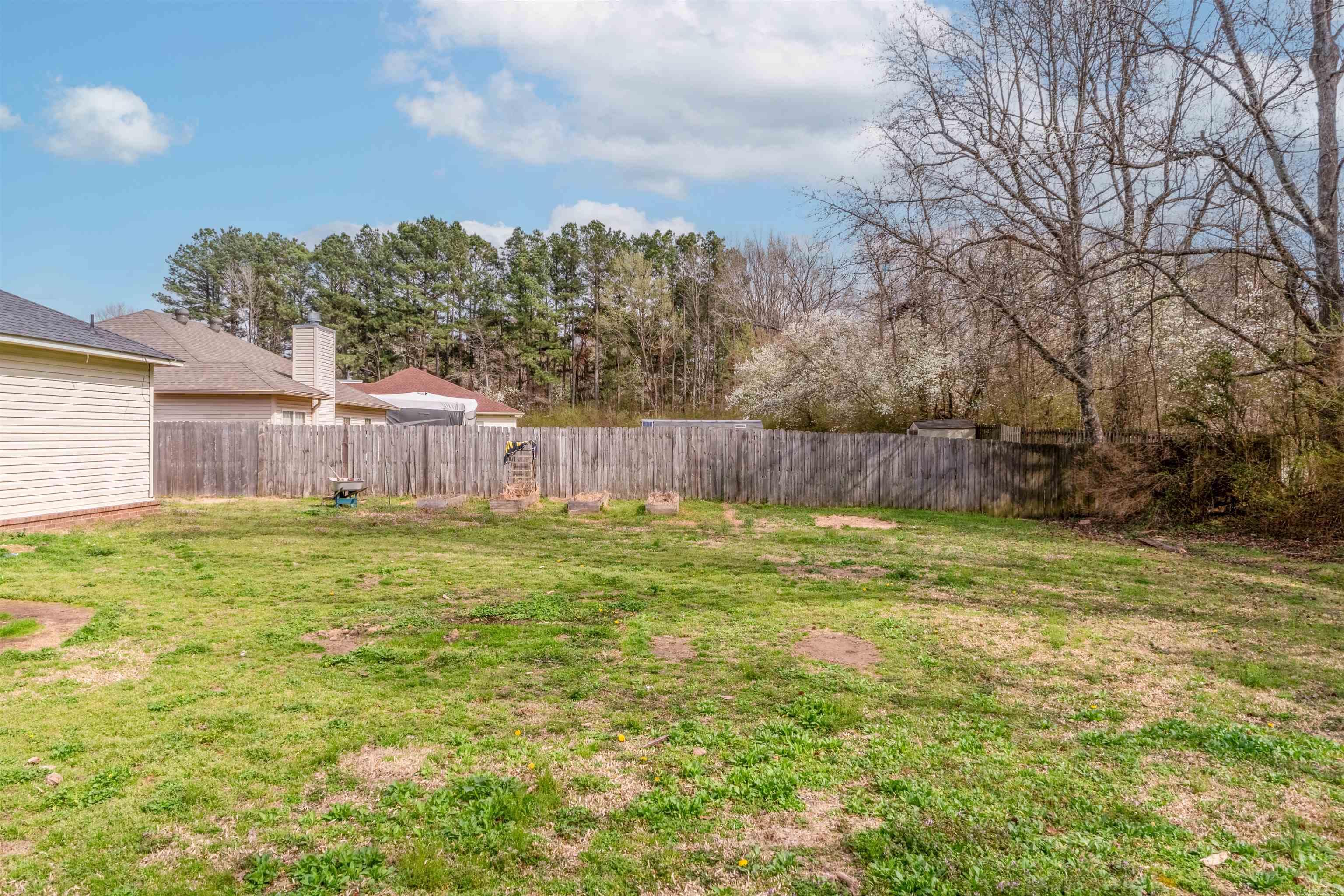 39 Willow Lake  Ward, AR