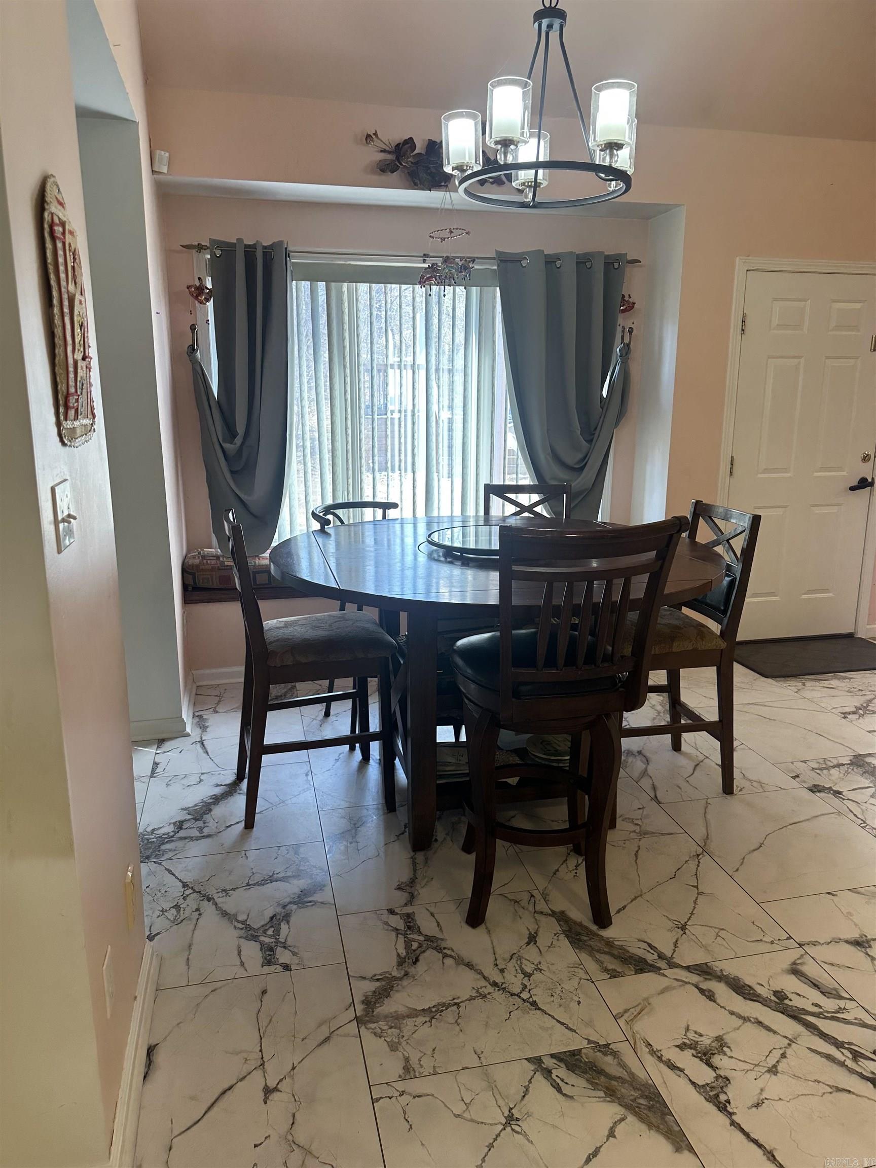 1840 Montrose  Forrest City, AR