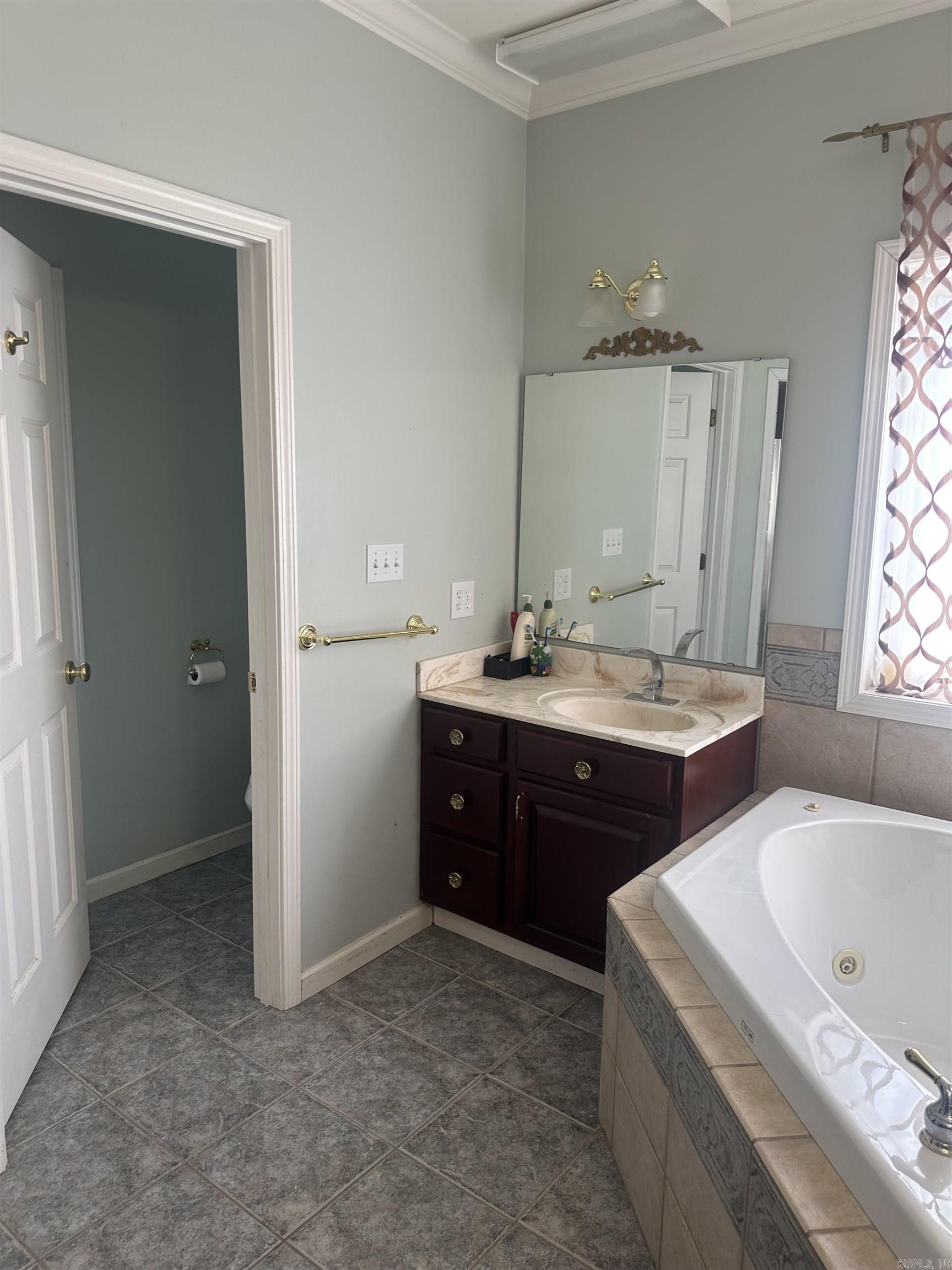 1840 Montrose  Forrest City, AR