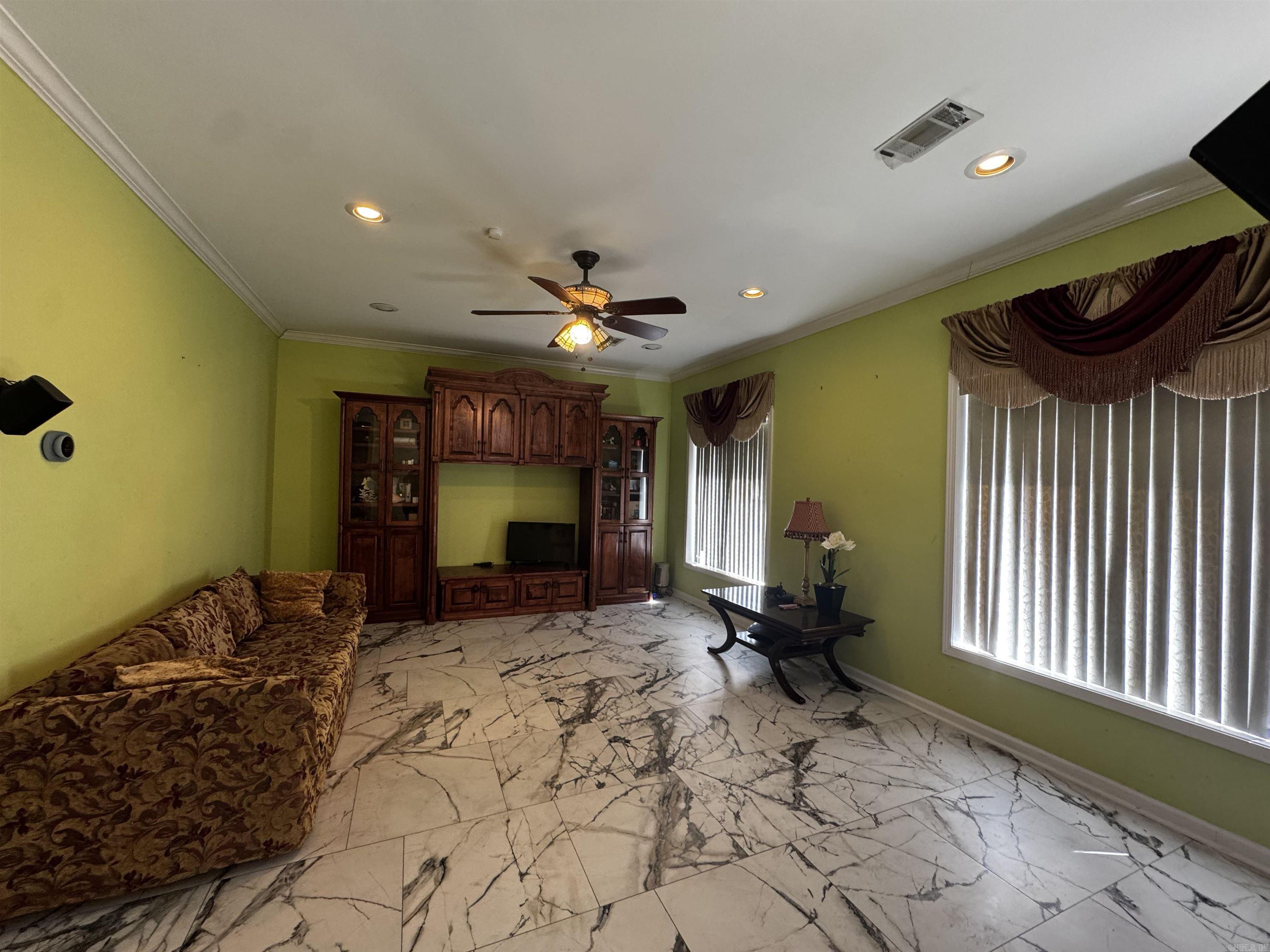 1840 Montrose Drive Forrest City, AR 72335