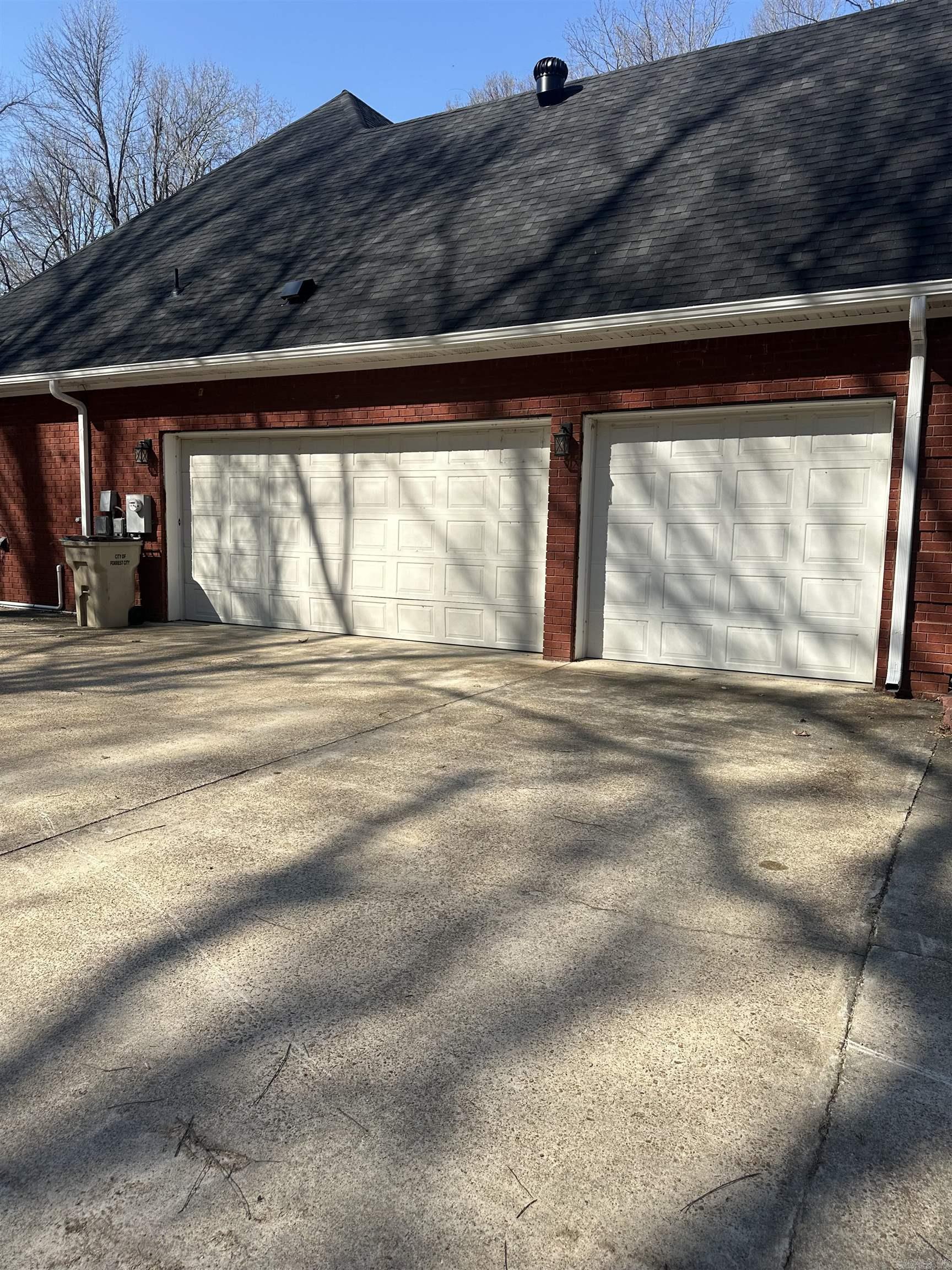 1840 Montrose Drive Forrest City, AR 72335